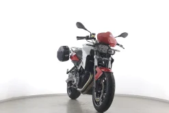 F 800 R