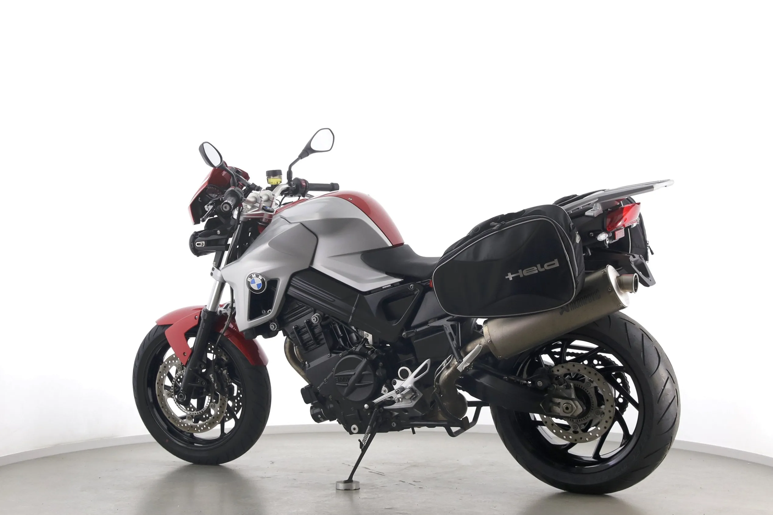 F 800 R