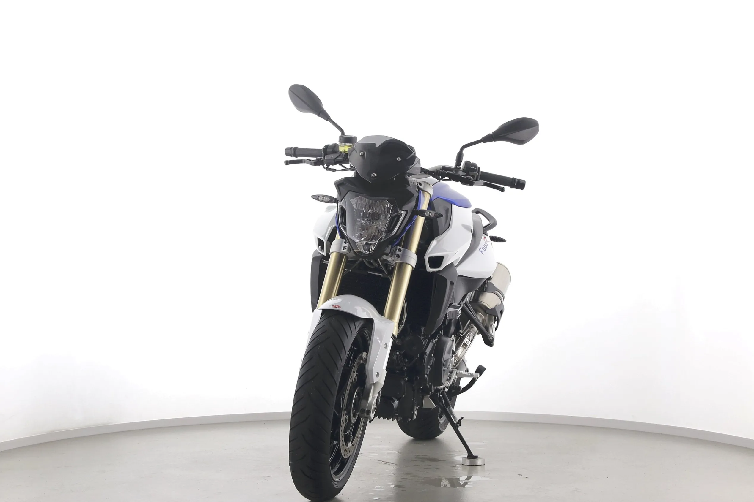 F 800 R