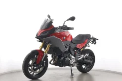 F 900 XR