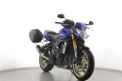FZ 8 N