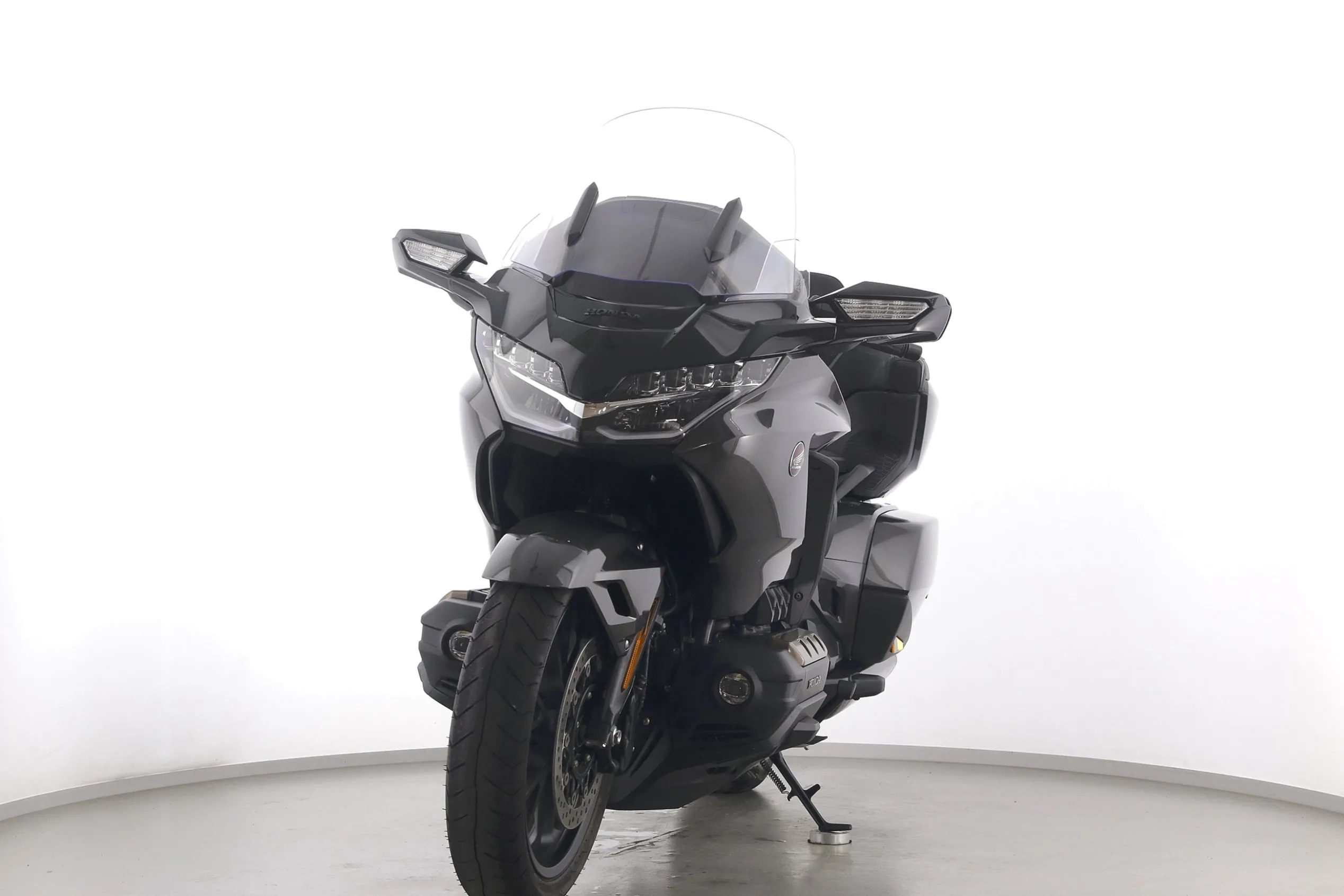 GL 1800 GOLD WING TOUR DCT