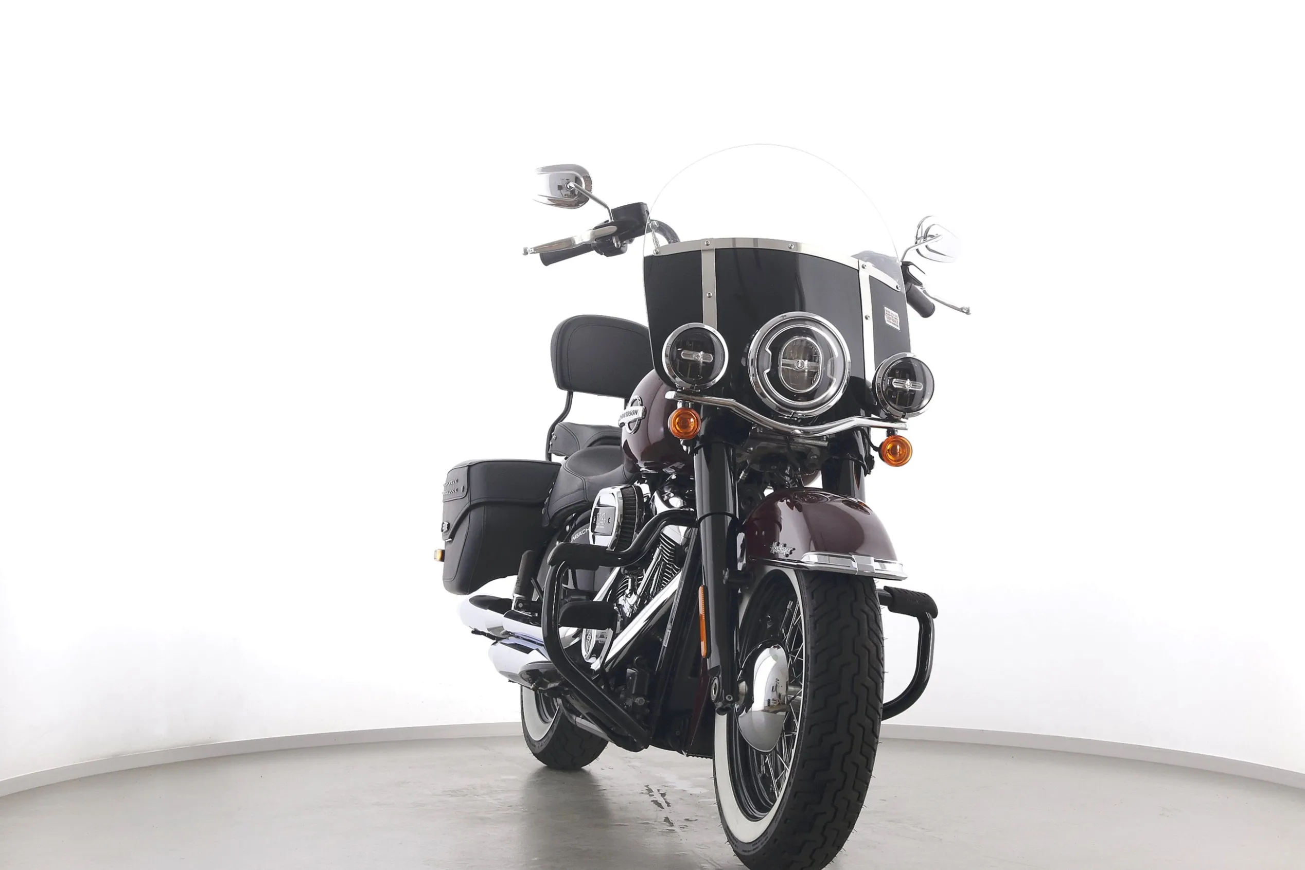 HERITAGE CLASSIC 114