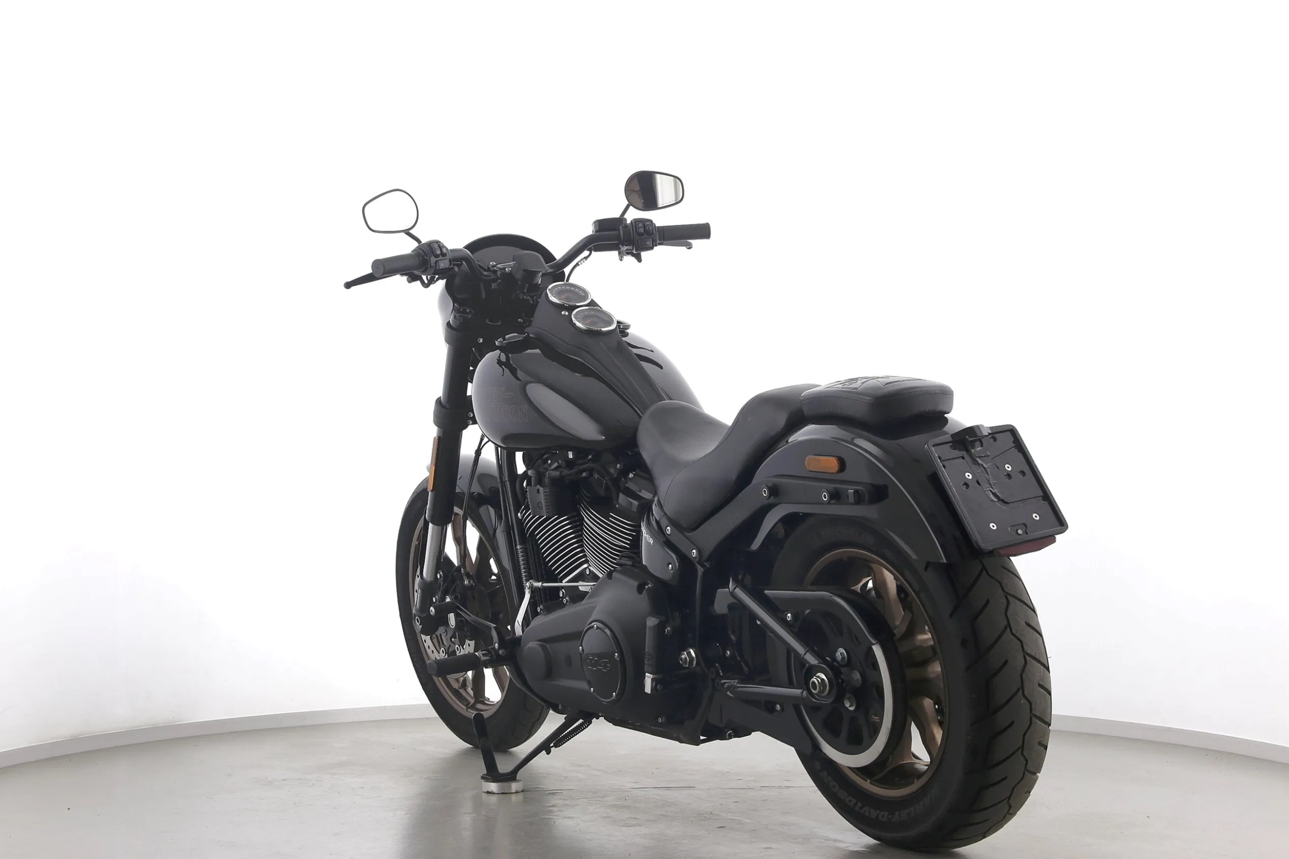 LOW RIDER S