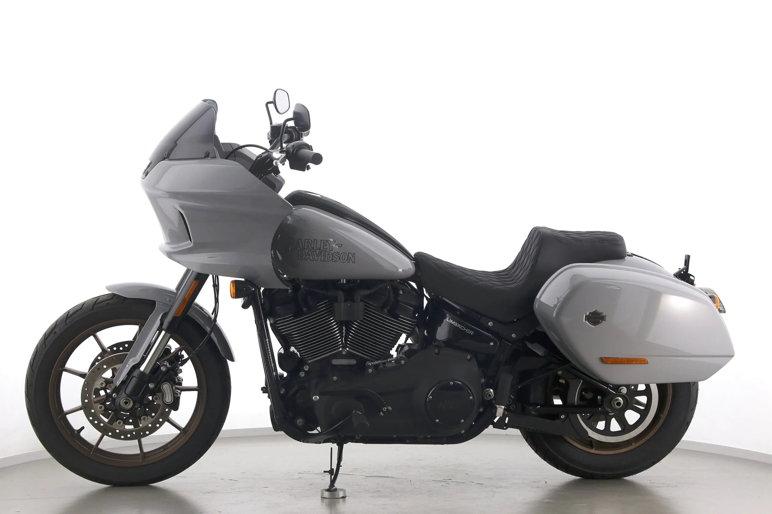 LOW RIDER ST 117