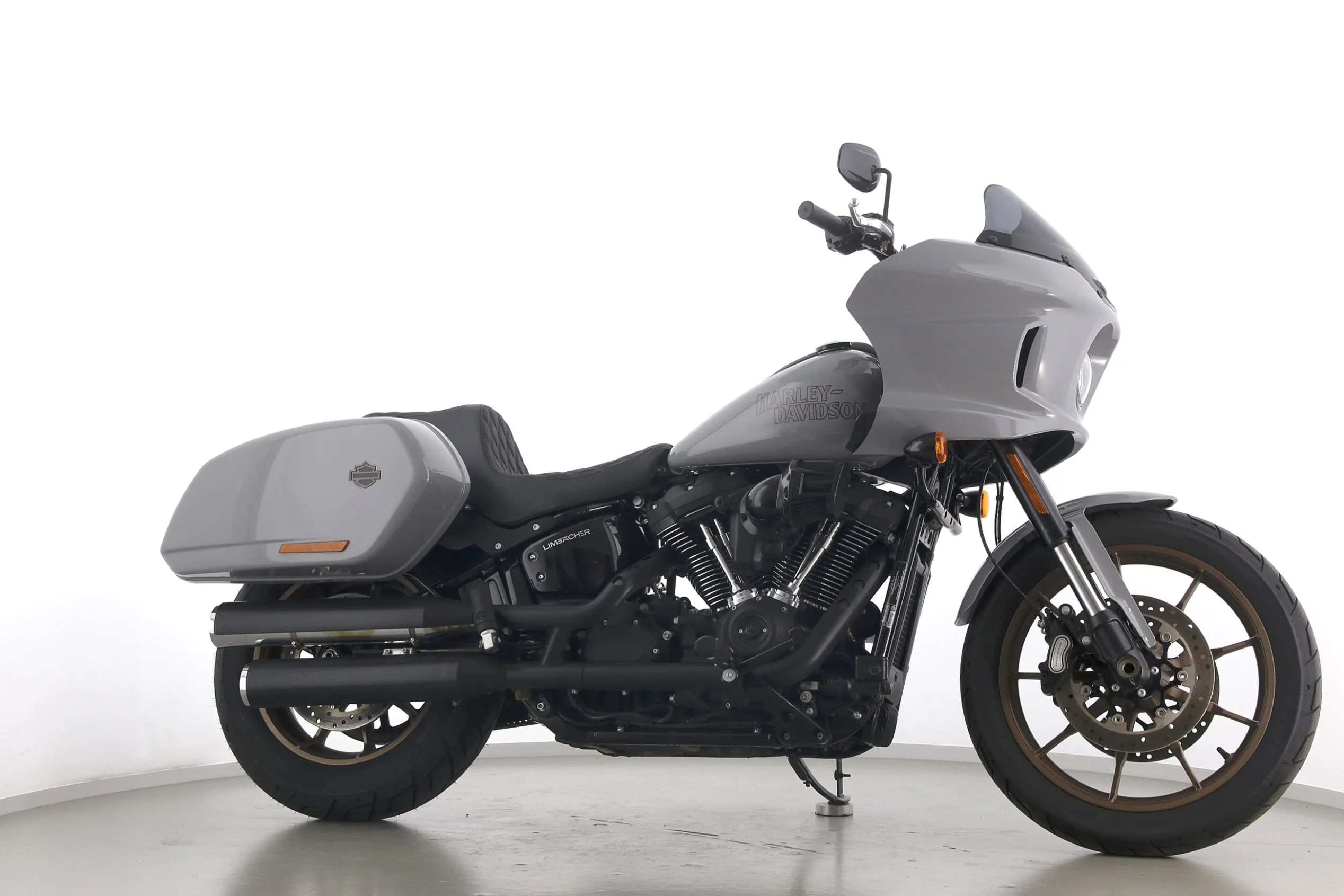 LOW RIDER ST 117