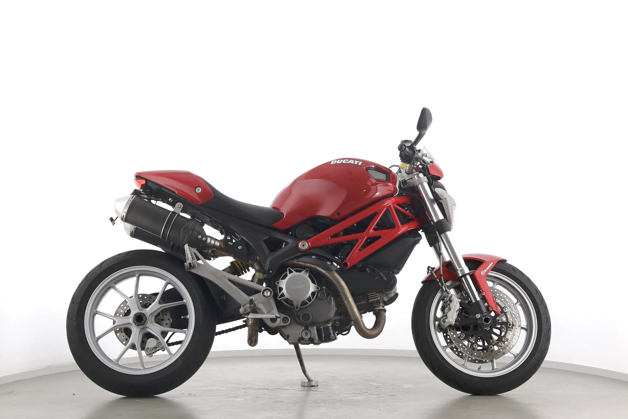 MONSTER 1100