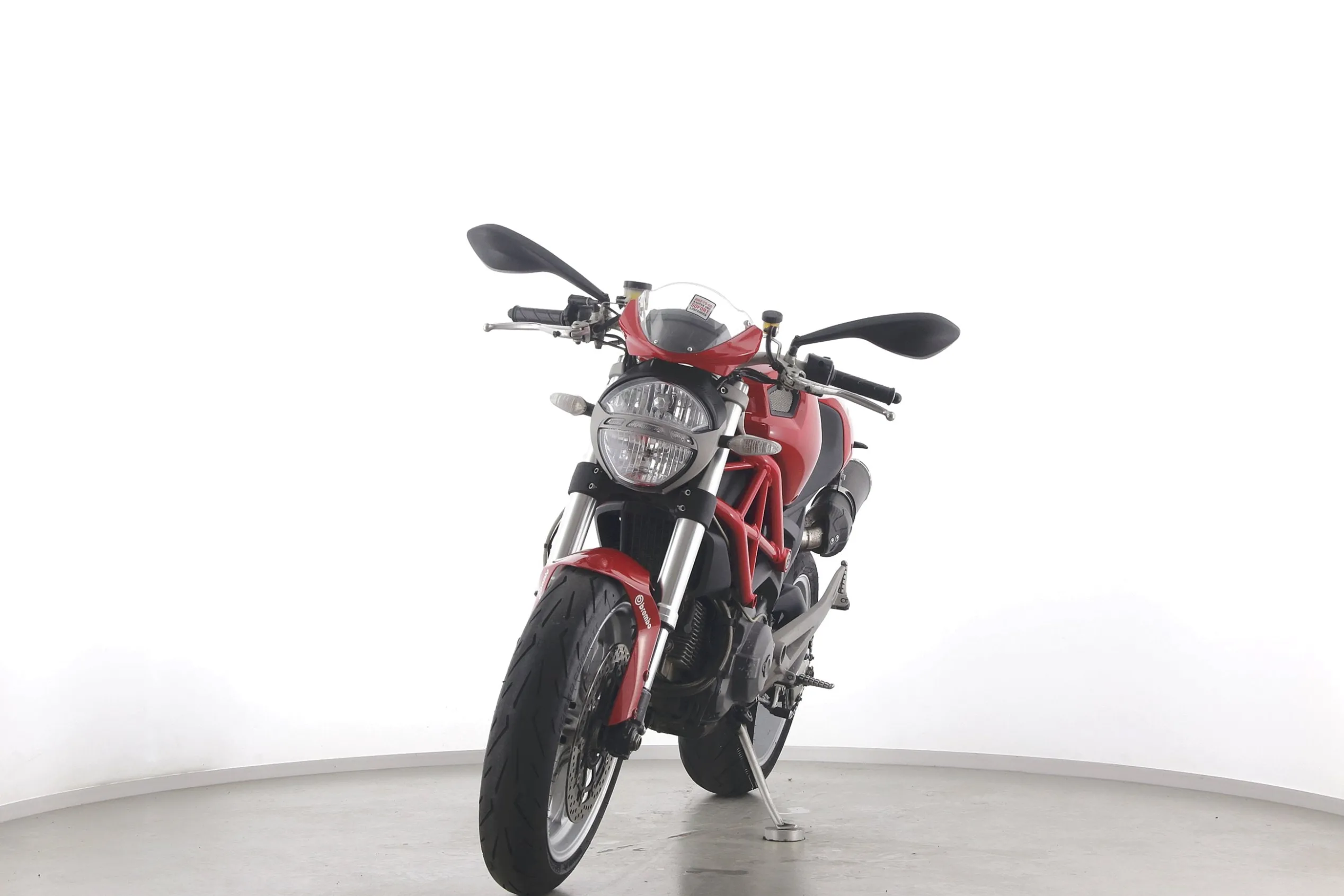MONSTER 1100