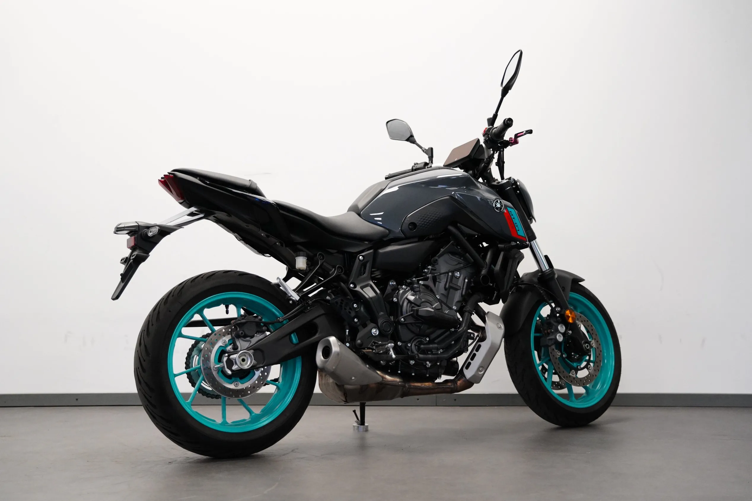 MT 07