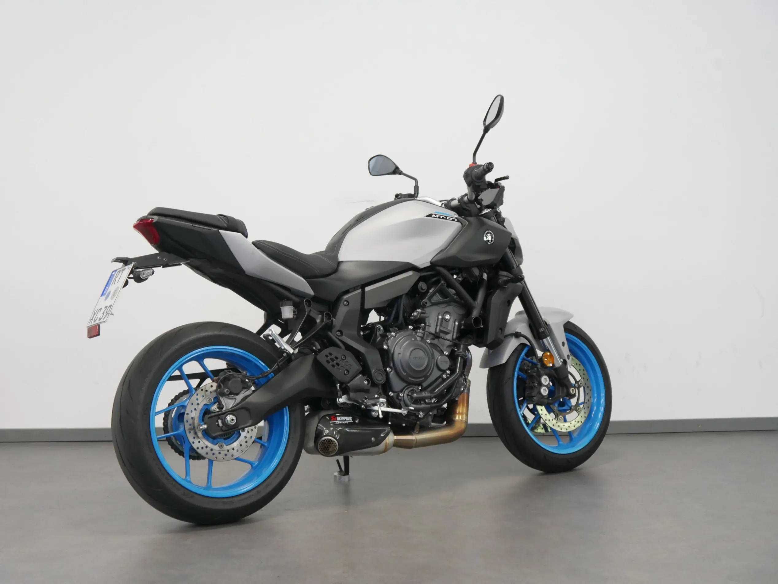 MT 07