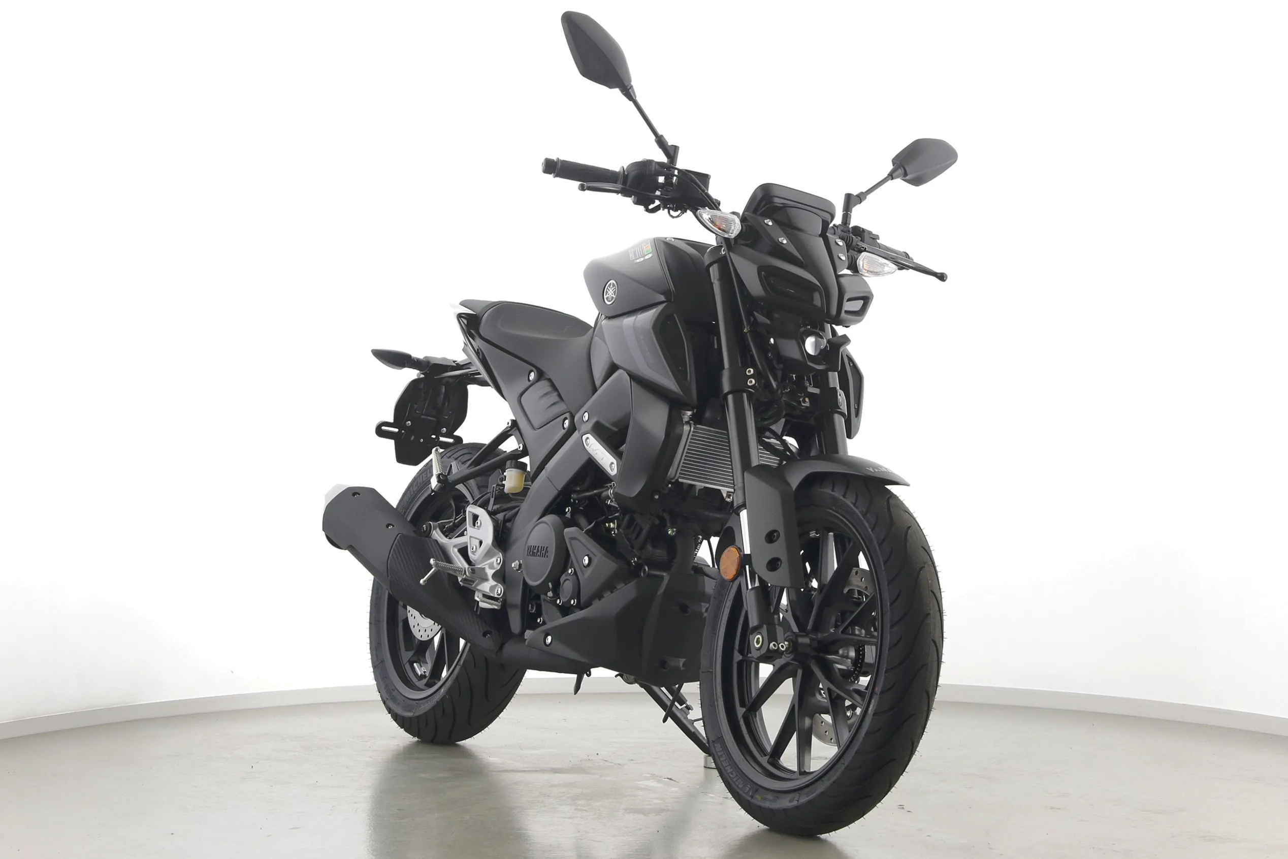 MT 125