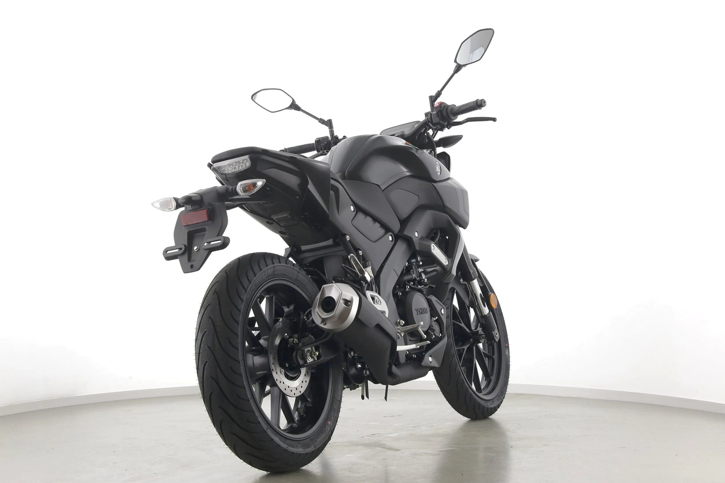 MT 125