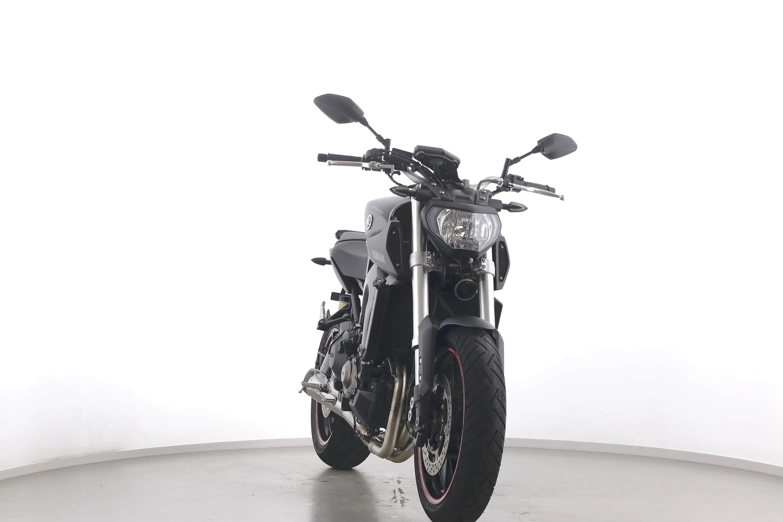 MT 09