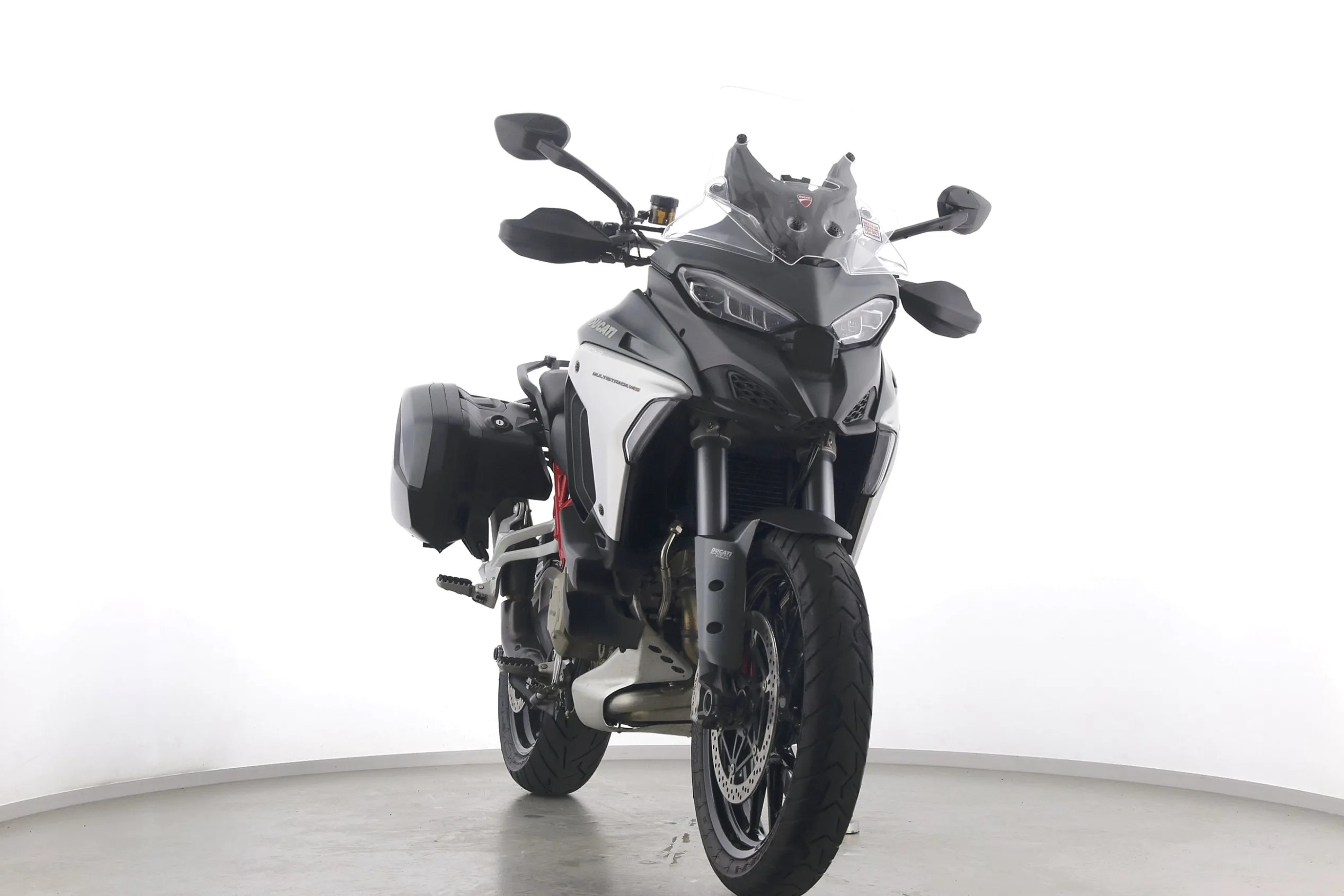 MULTISTRADA V4 S TRAVEL RADAR