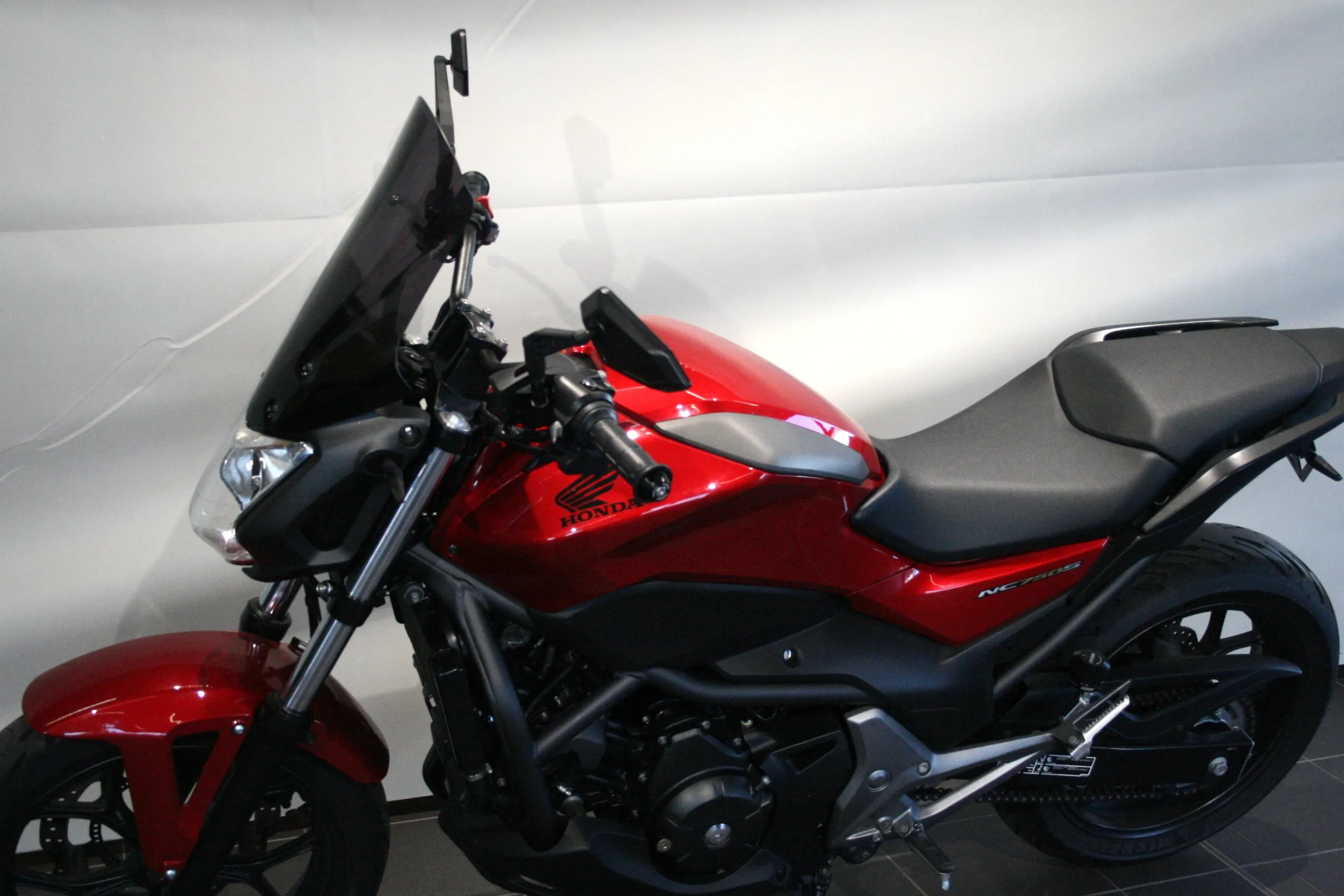 NC 750 S DCT