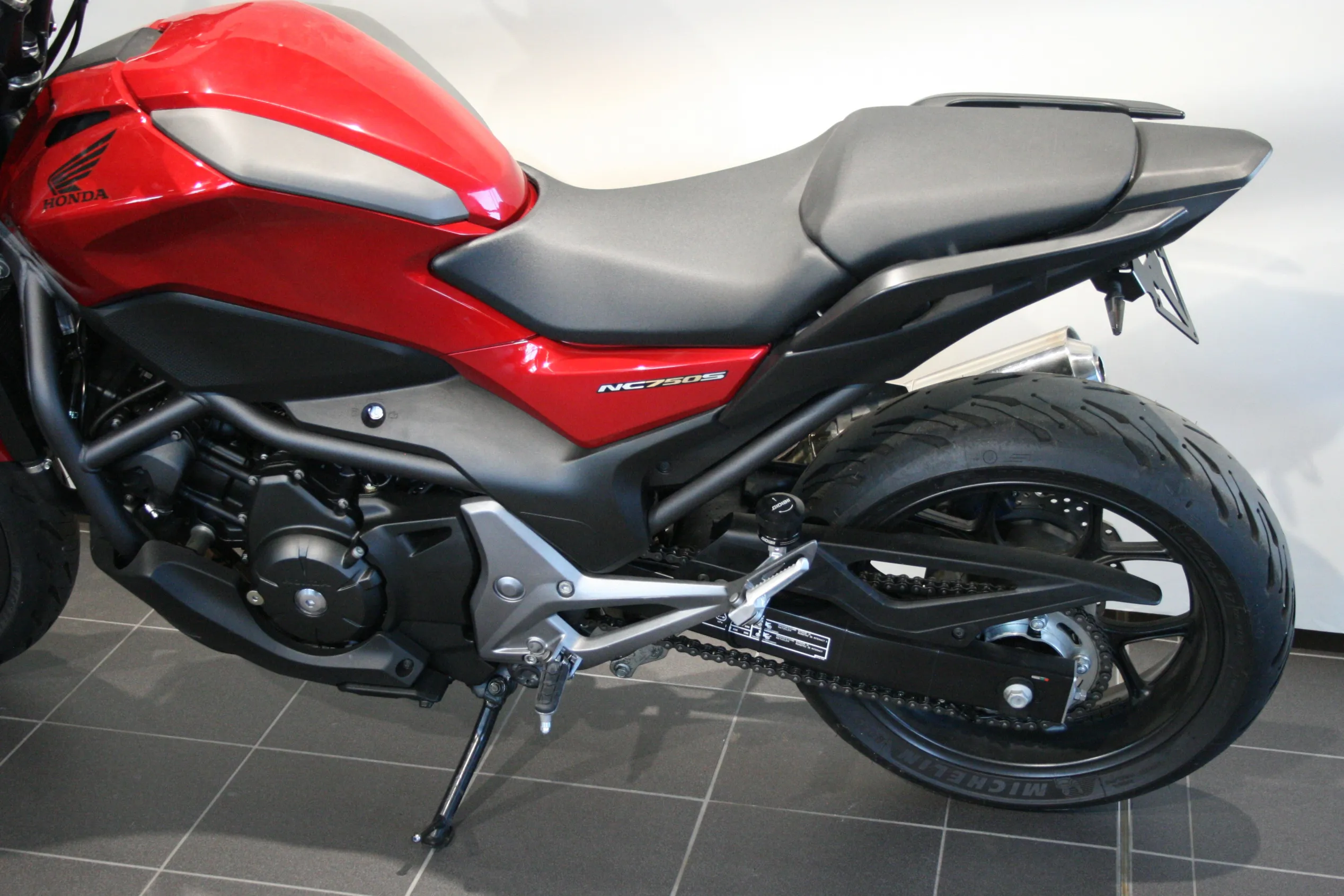 NC 750 S DCT