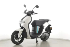 NEO'S DUAL BATTERY
