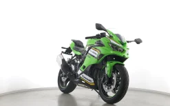 NINJA ZX 4 RR
