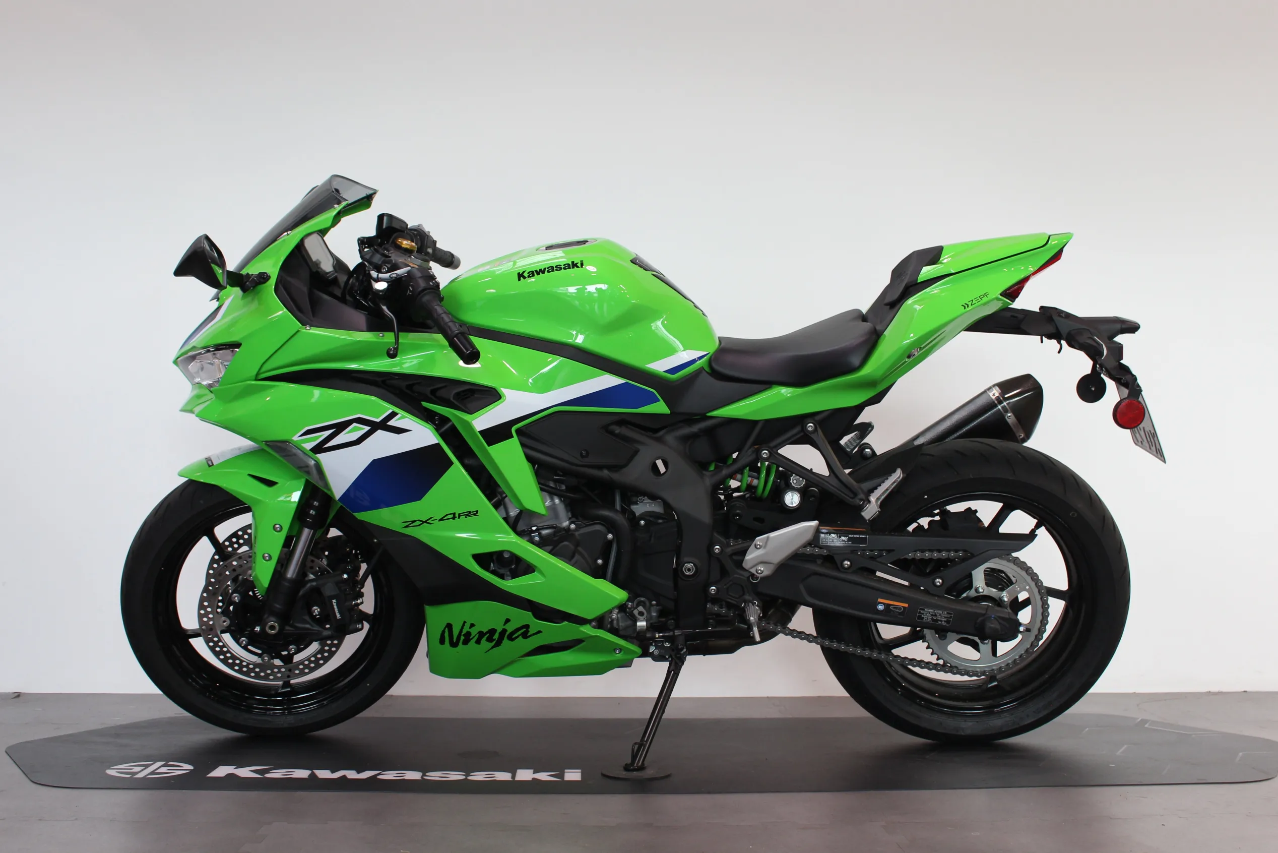 NINJA ZX 4 RR PERFORMANCE