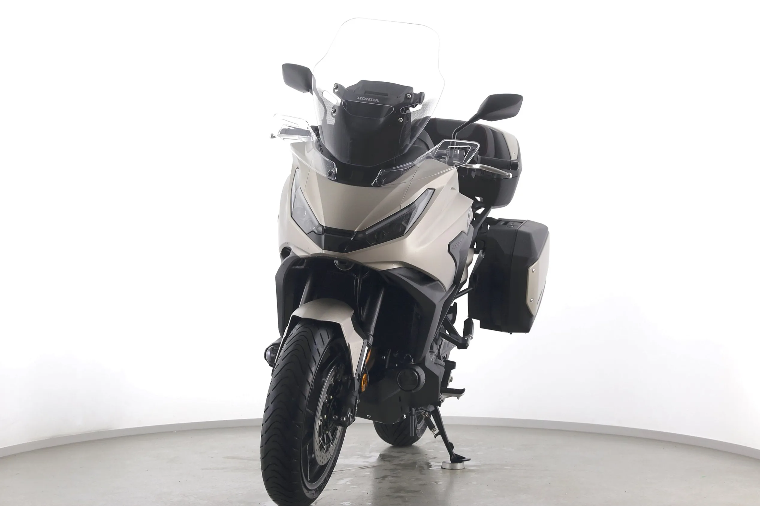 NT 1100