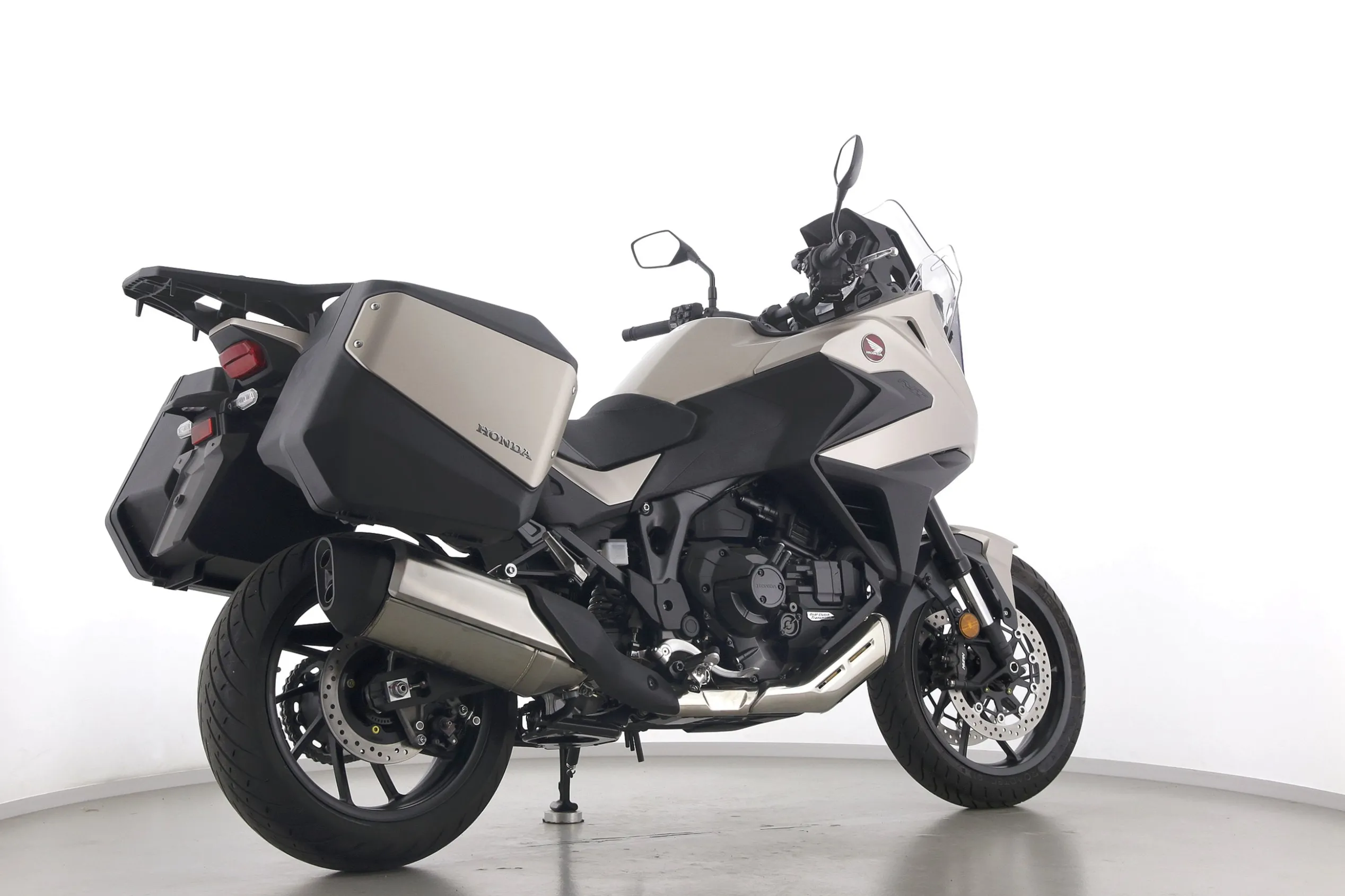 NT 1100 DCT