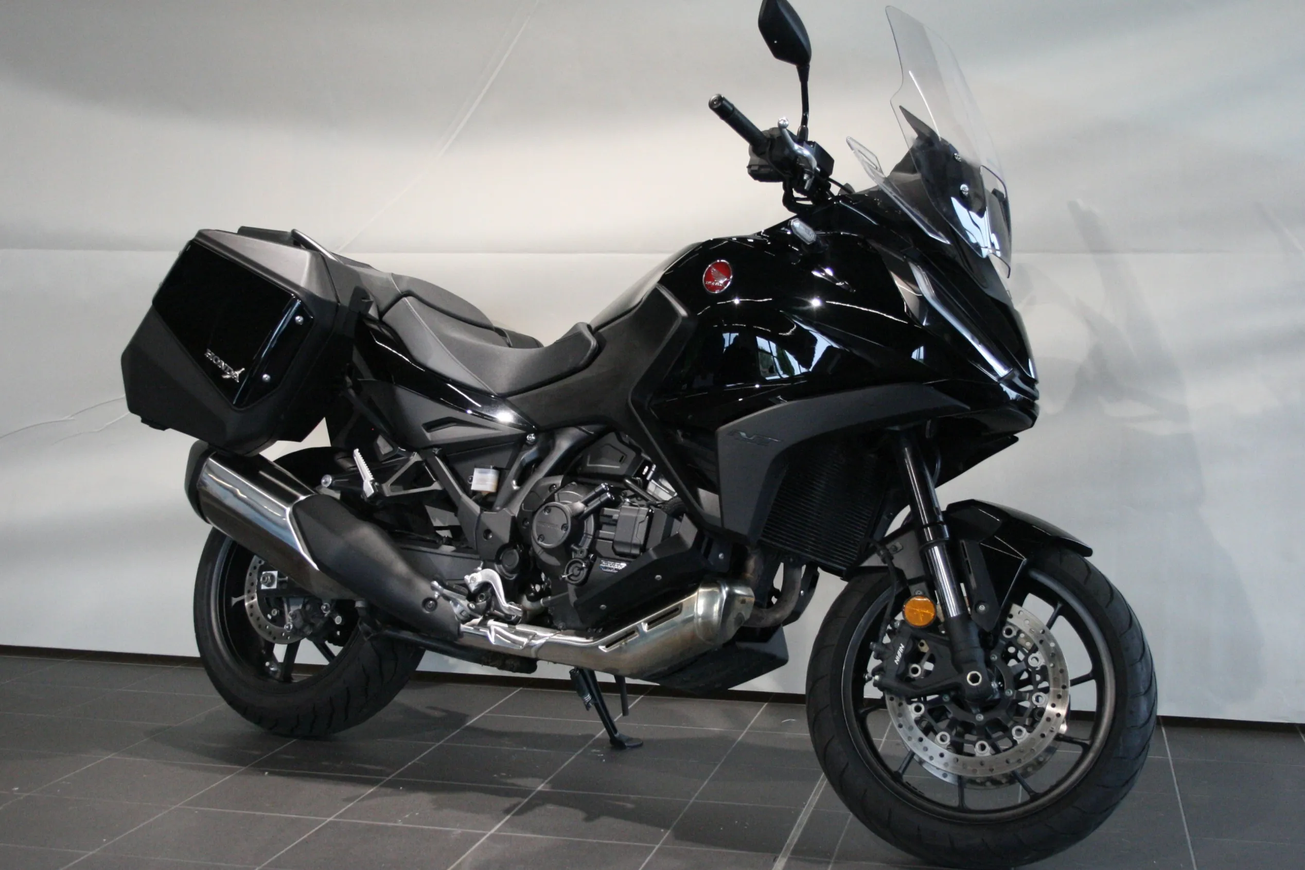 NT 1100 DCT