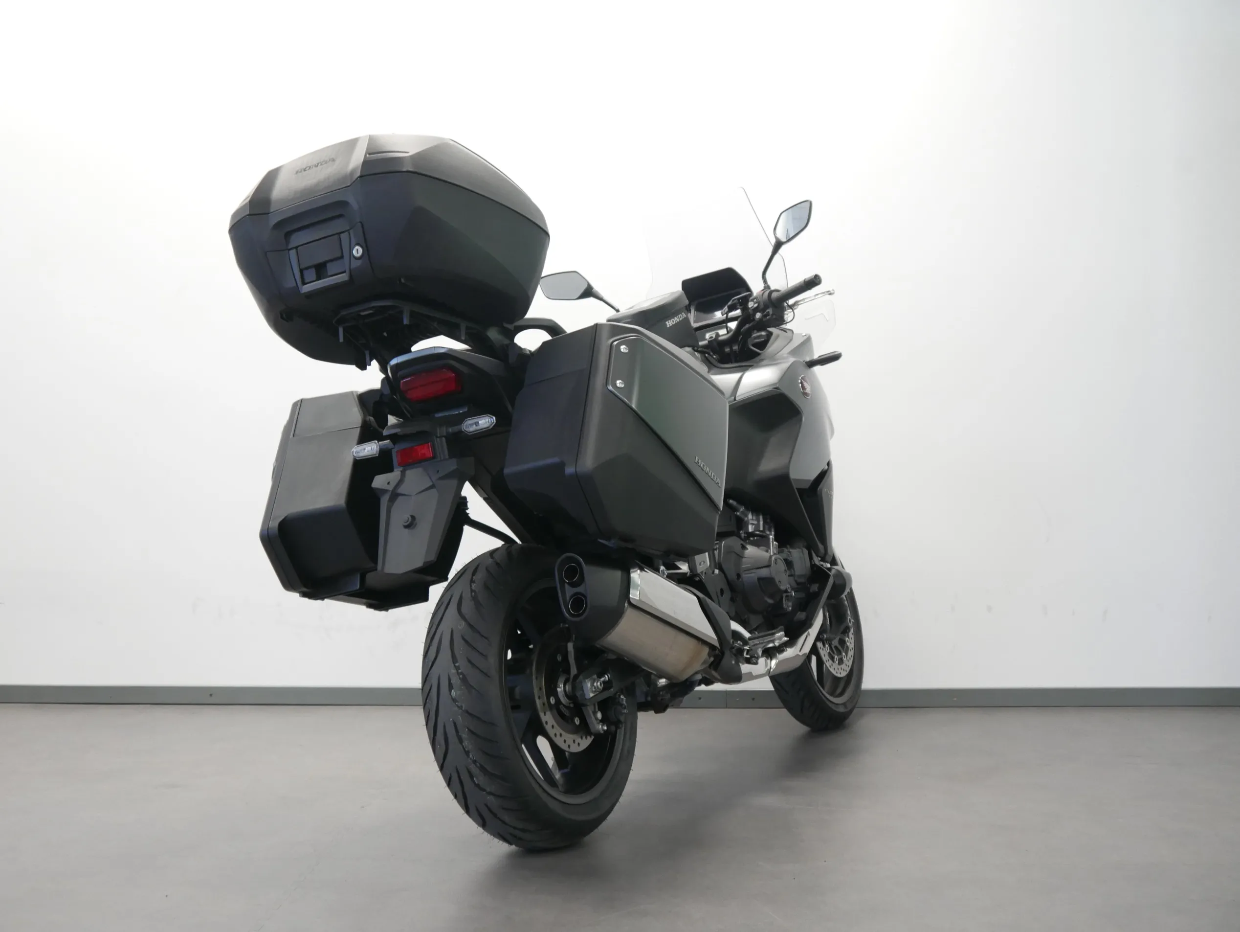 NT 1100 DCT