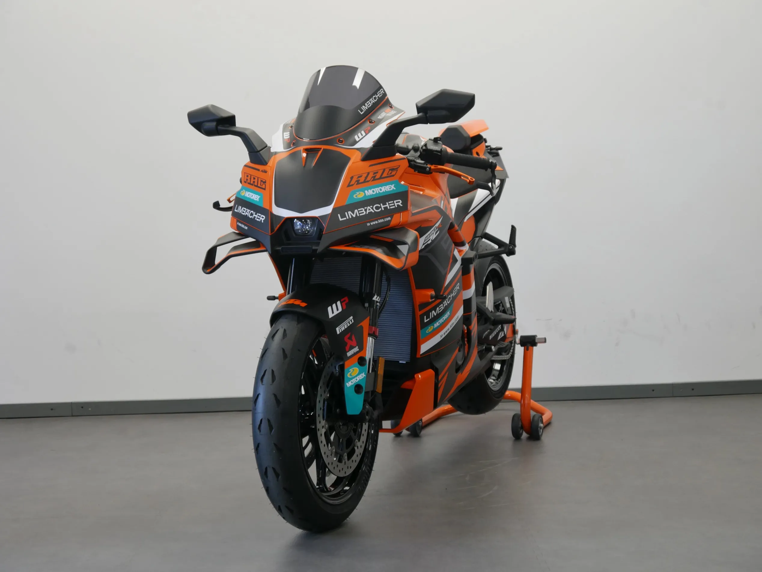 990 RC R FIRST EDITION