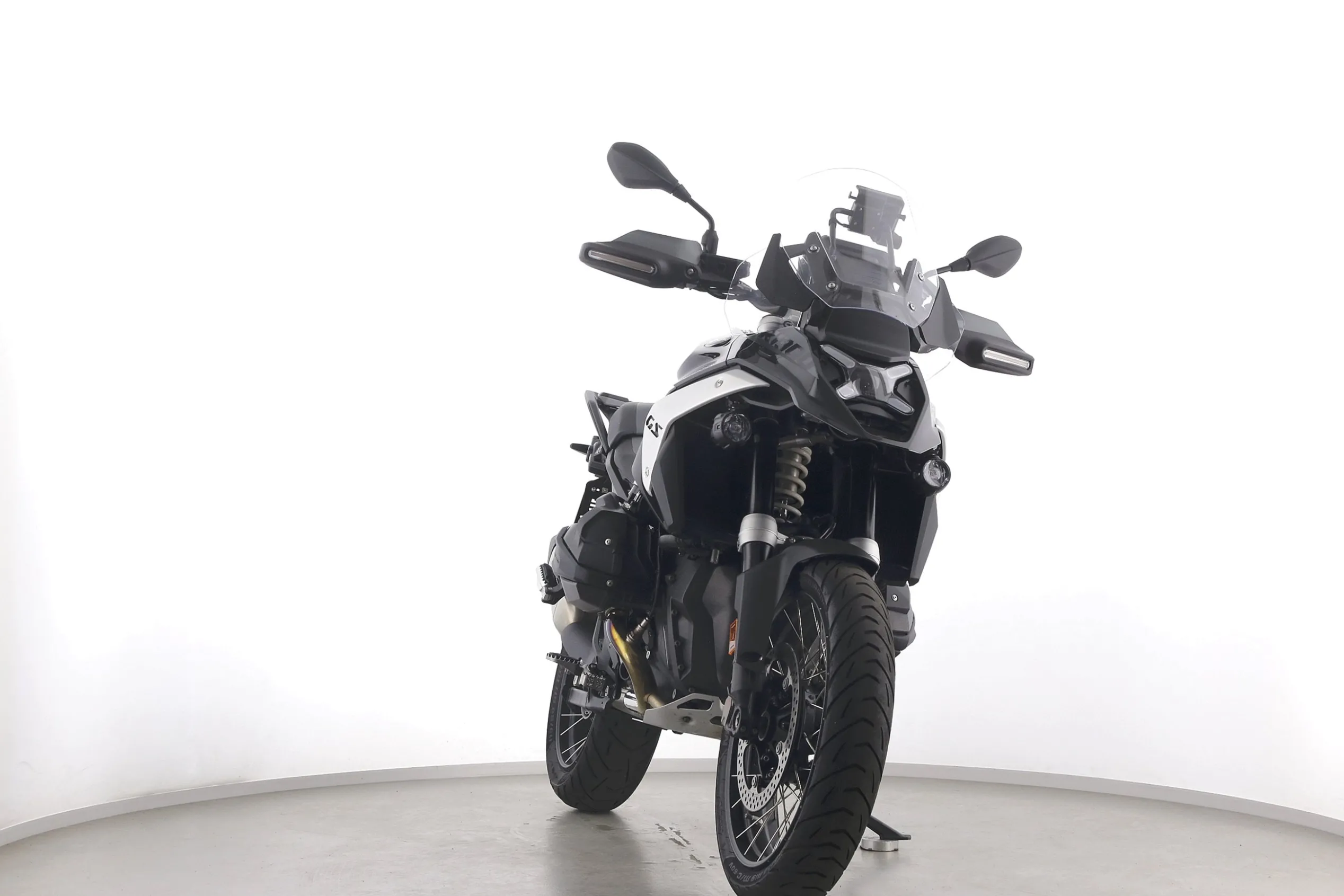 R 1300 GS TRIPLE BLACK