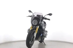 R NINE T