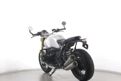 R NINE T