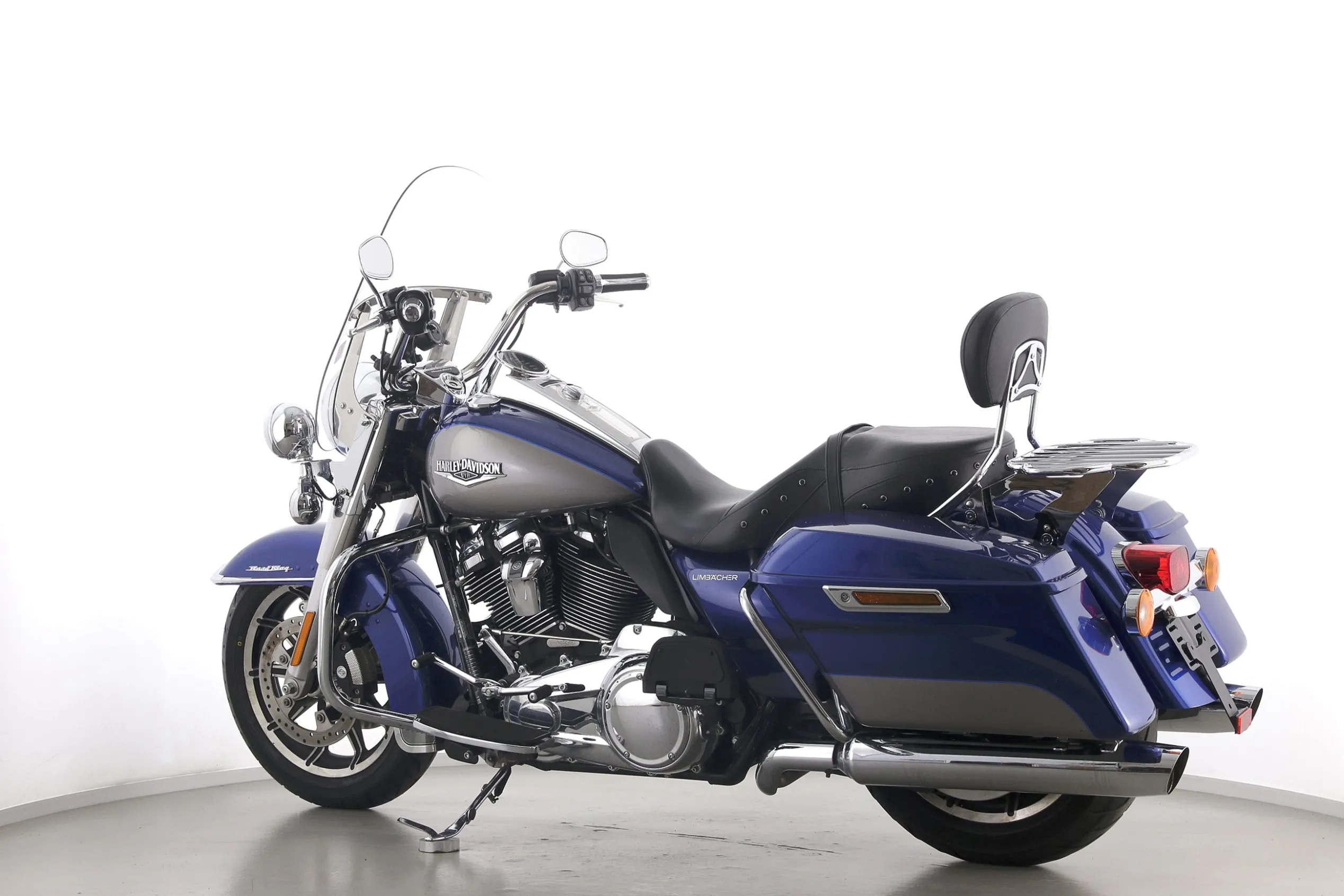 ROAD KING