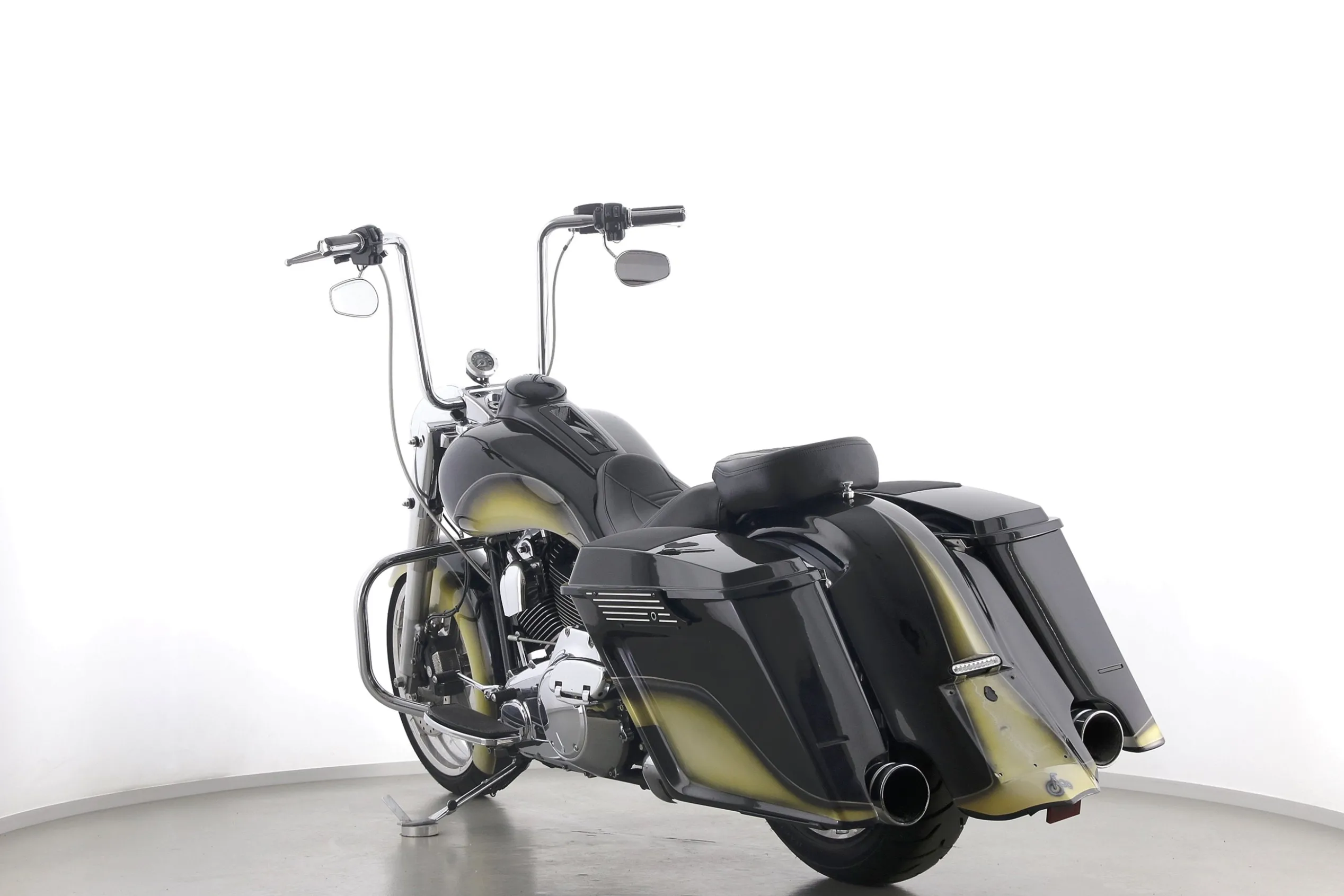 ROAD KING CLASSIC CHICANO