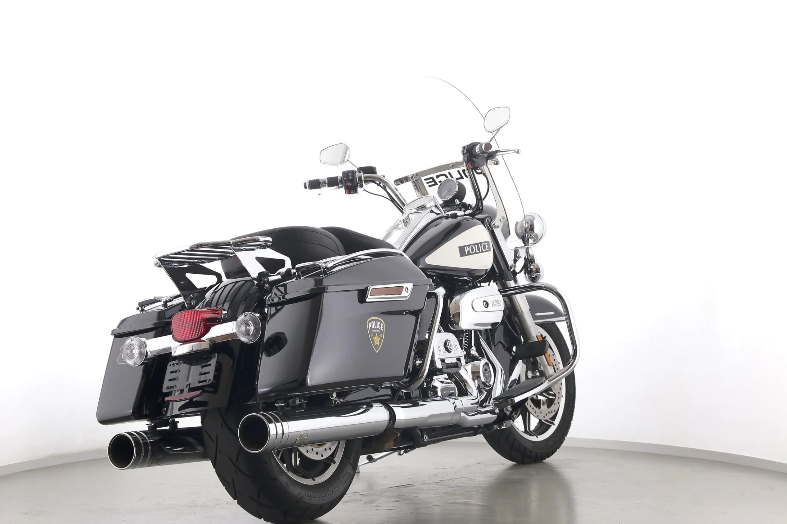 ROAD KING POLICE
