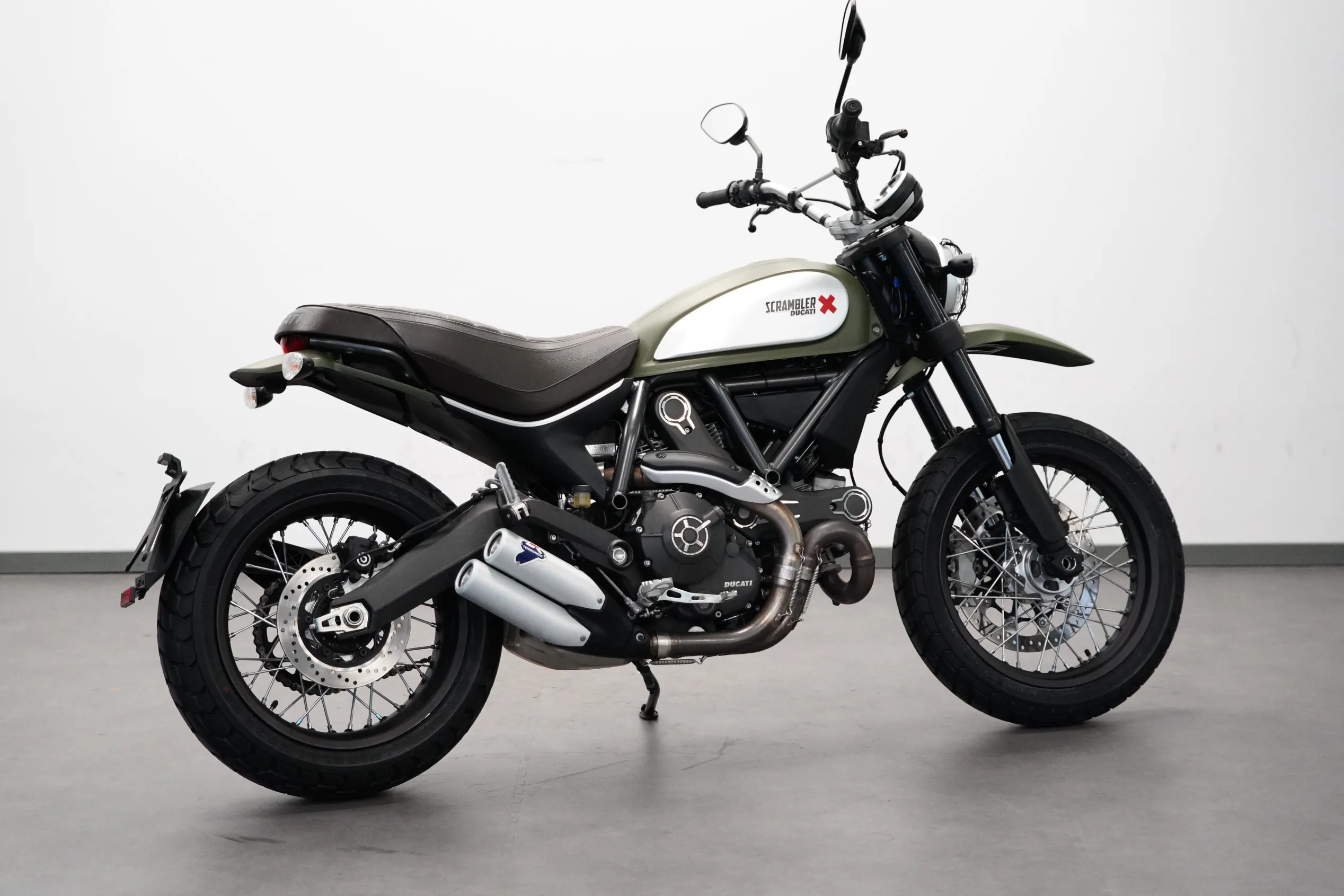 SCRABMBLER URBAN ENDURO