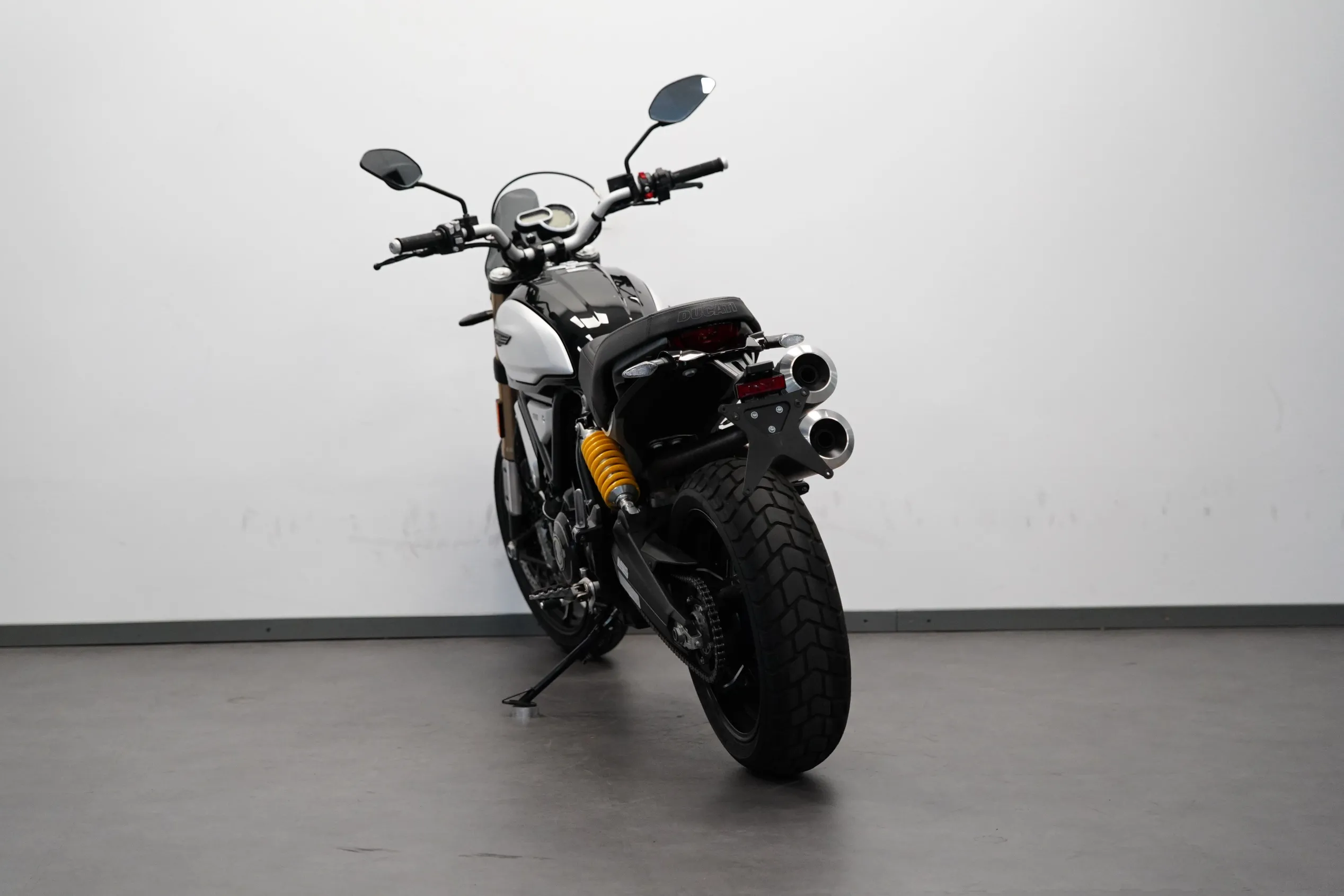 SCRAMBLER 1100