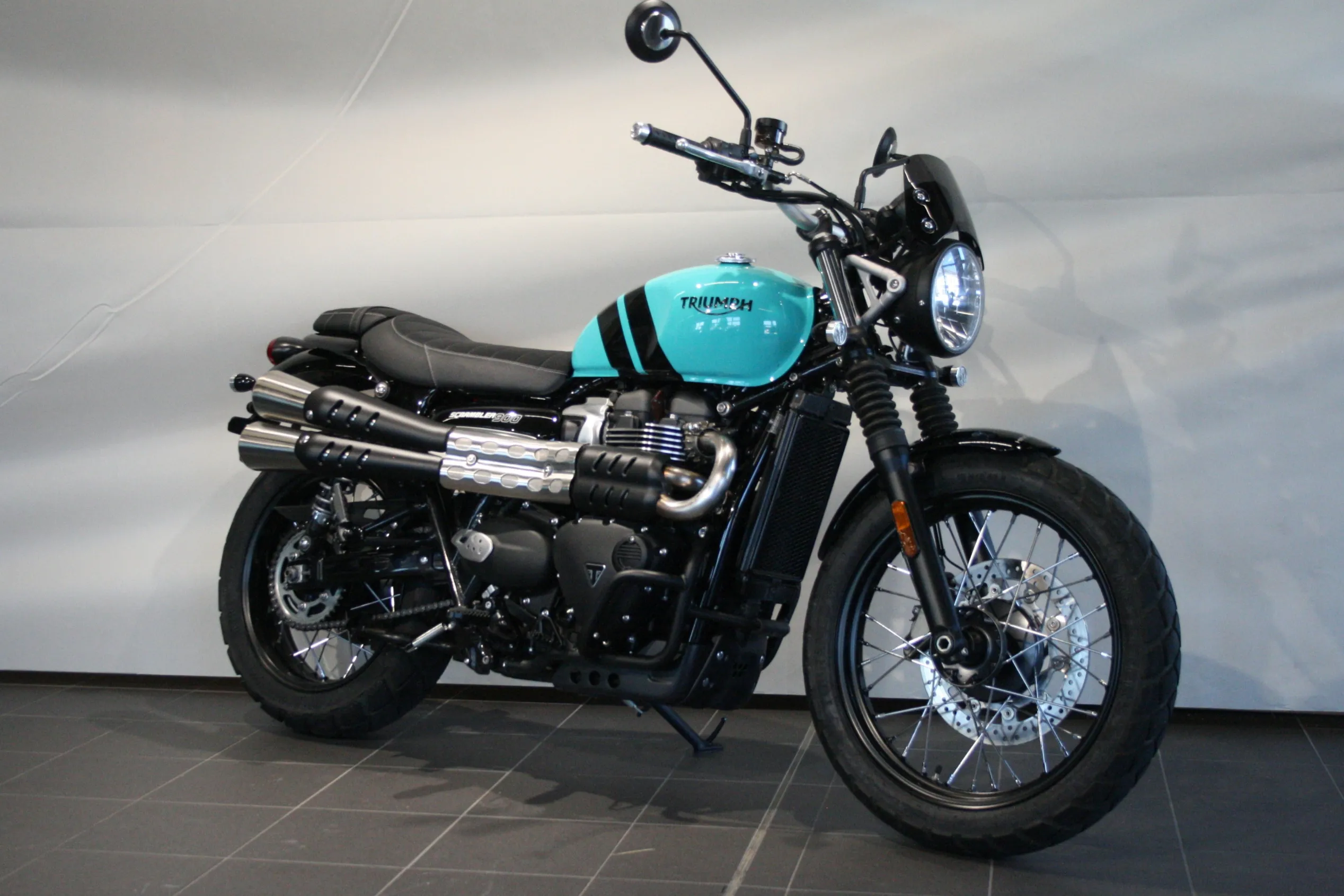 SCRAMBLER 900