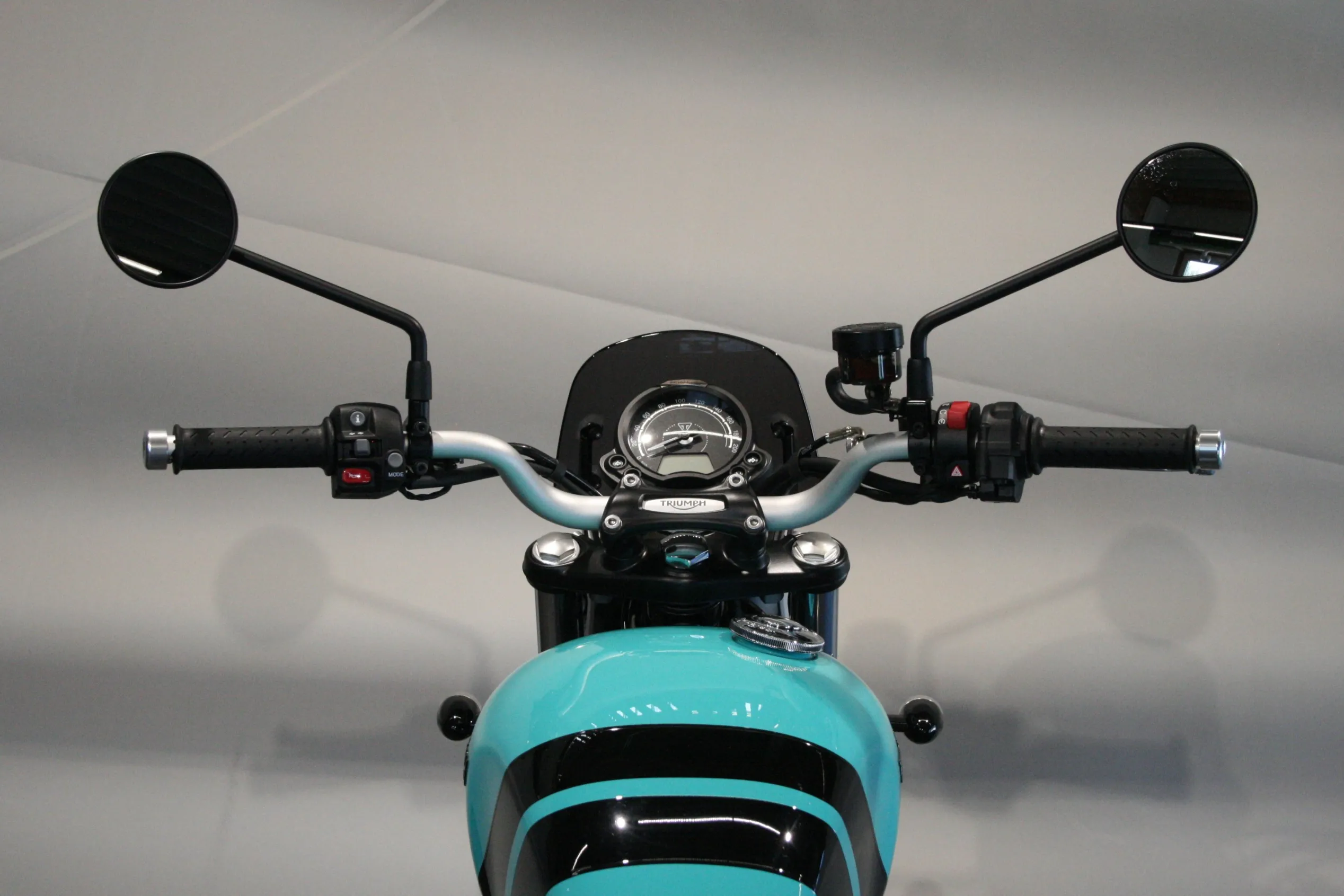 SCRAMBLER 900