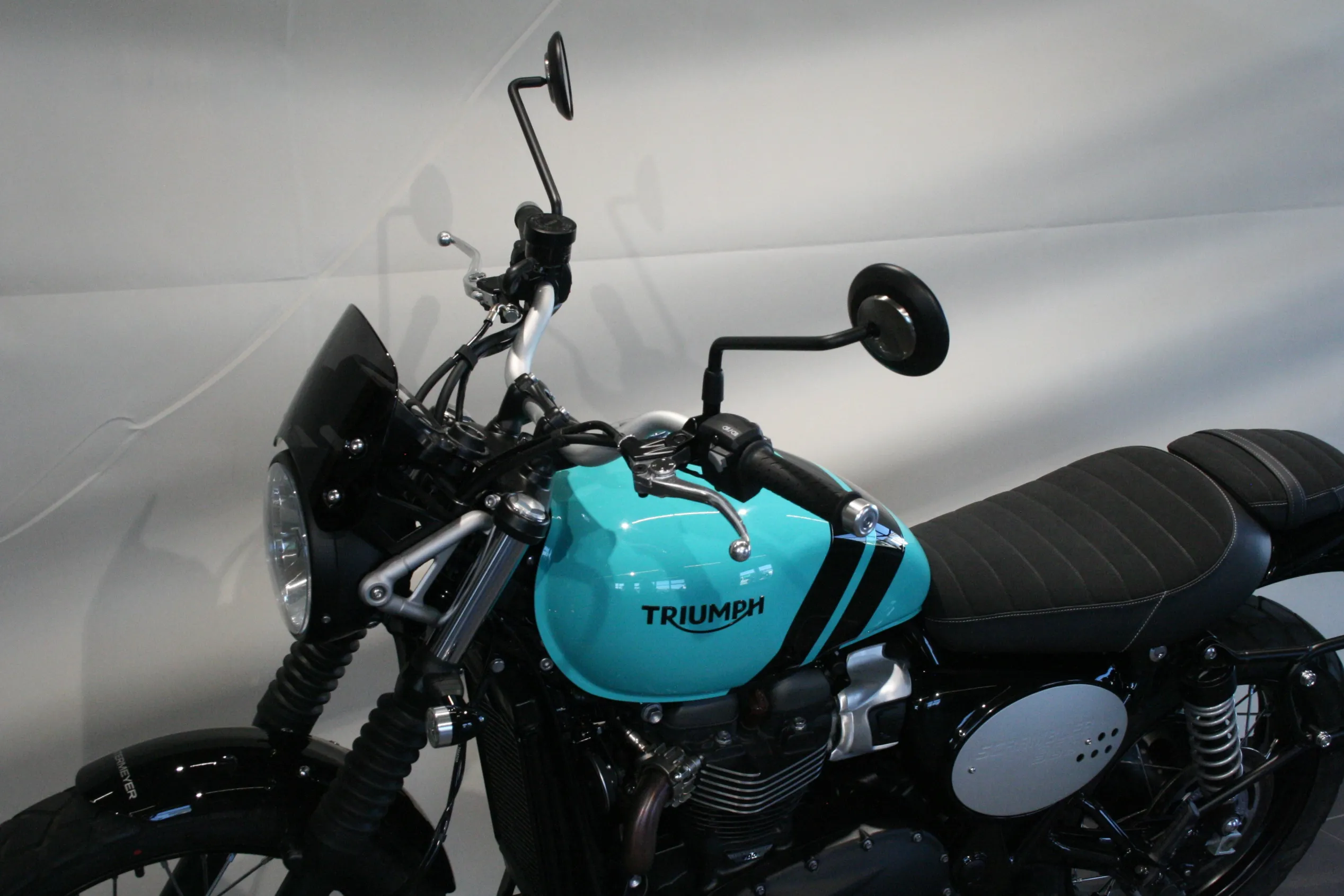 SCRAMBLER 900
