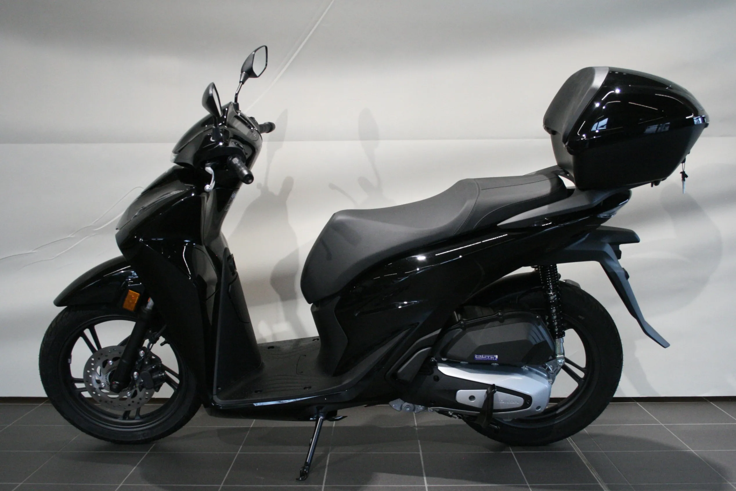 SH 125 i