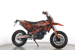 690 SMC R