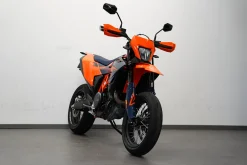 690 SMC R RT
