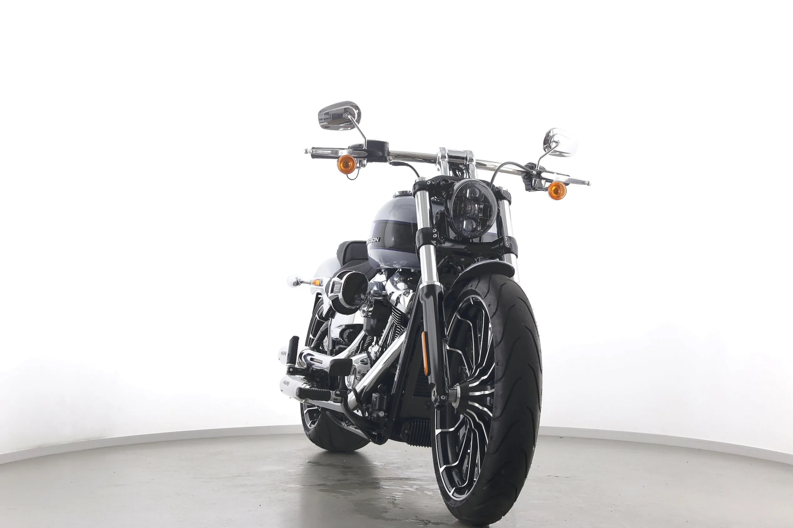 SOFTAIL BREAKOUT 117