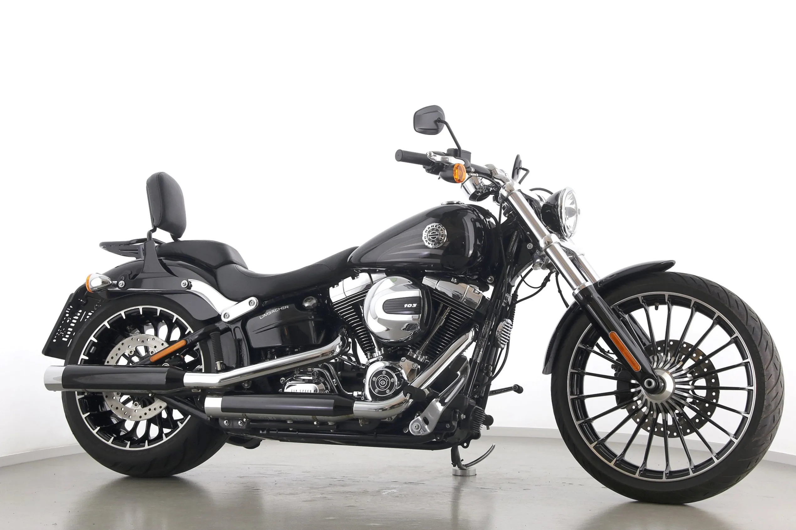 SOFTAIL BREAKOUT