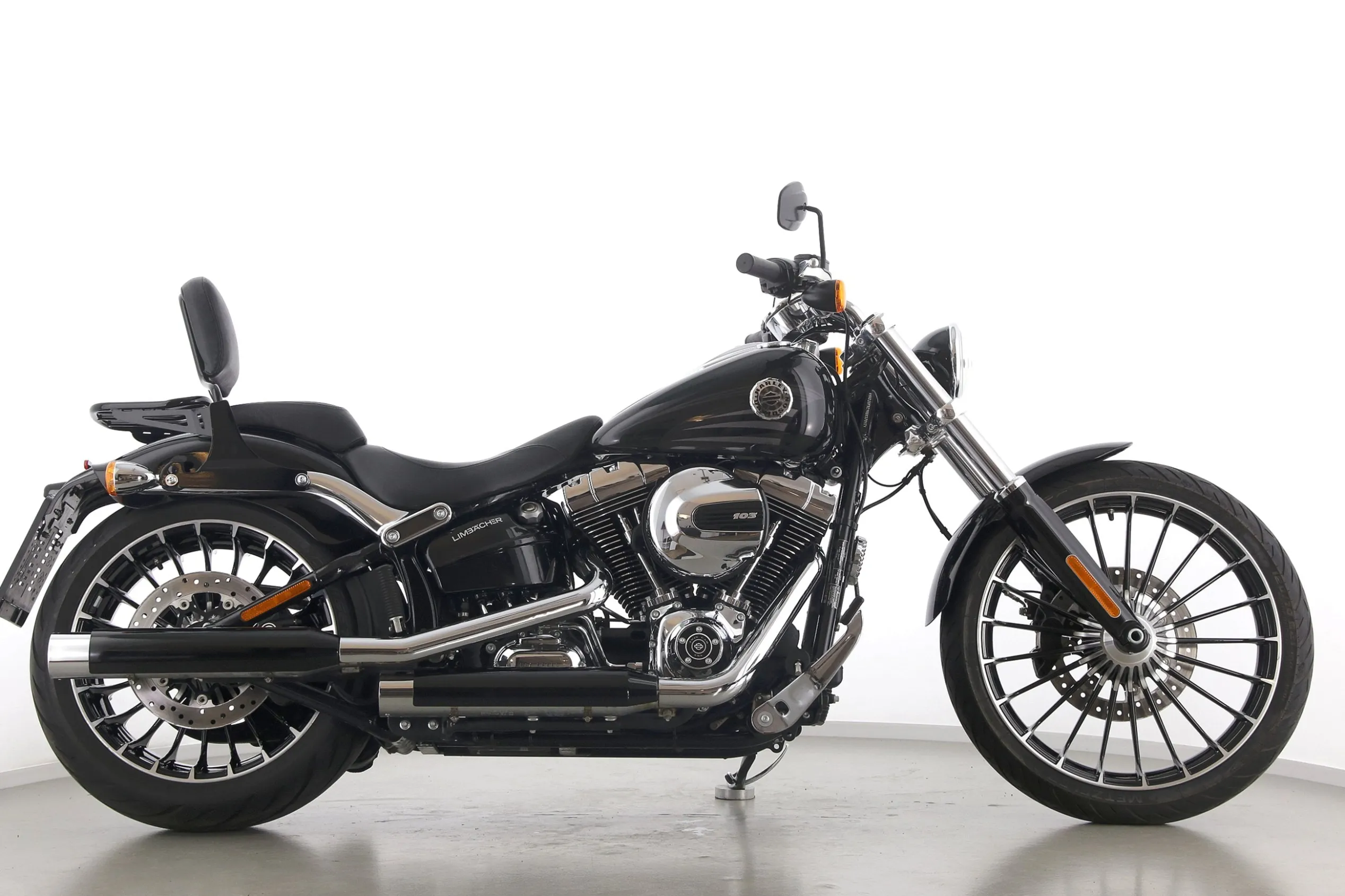 SOFTAIL BREAKOUT