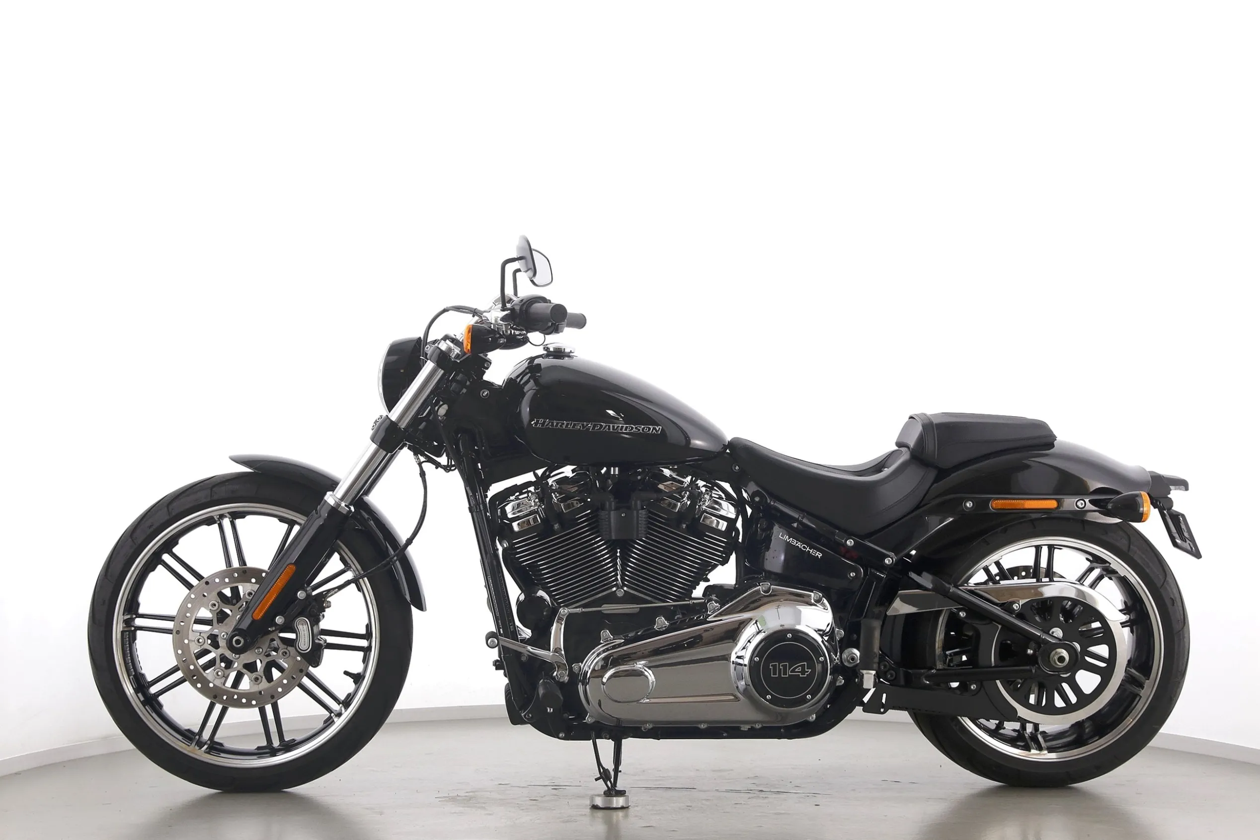 SOFTAIL BREAKOUT 114