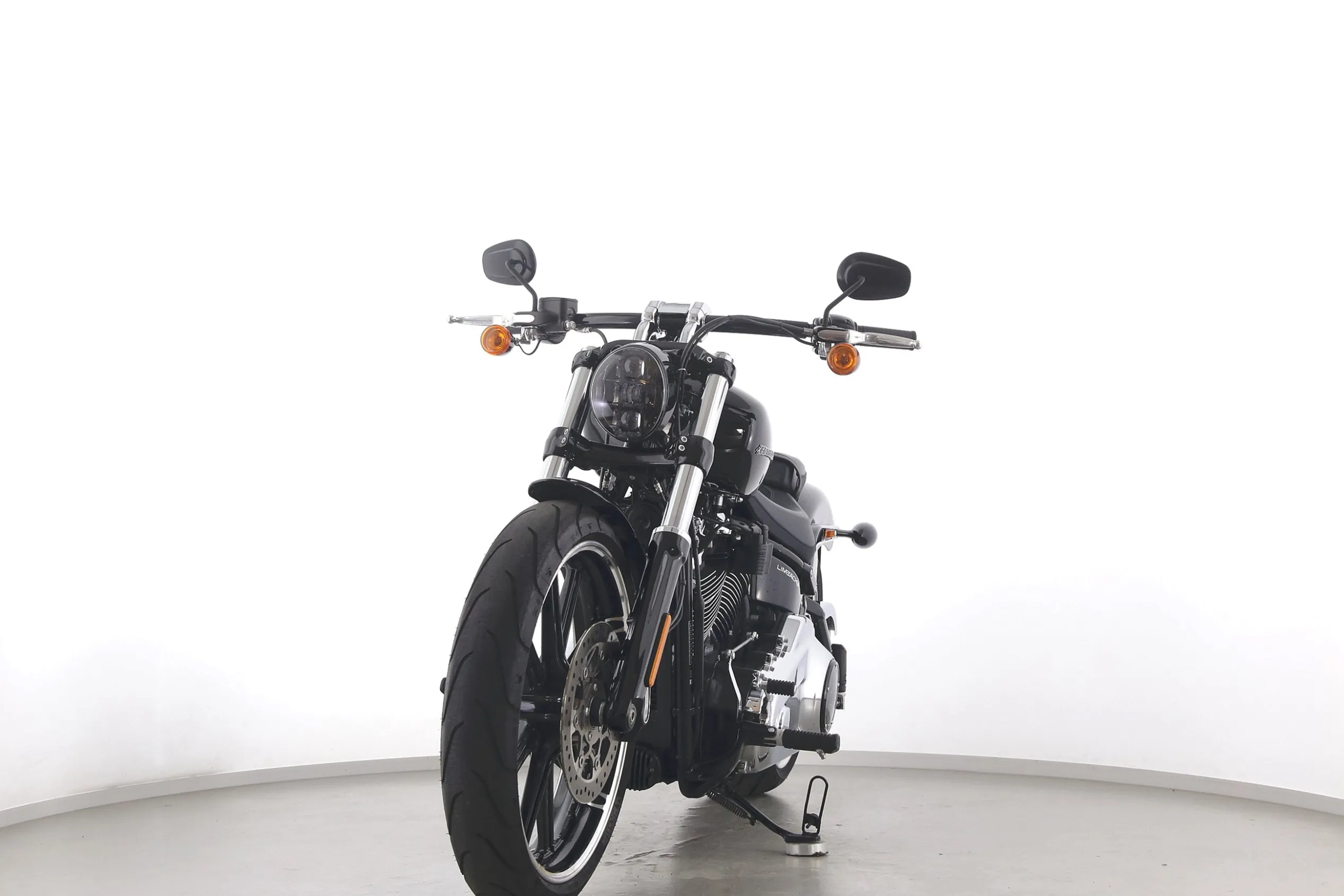 SOFTAIL BREAKOUT 114