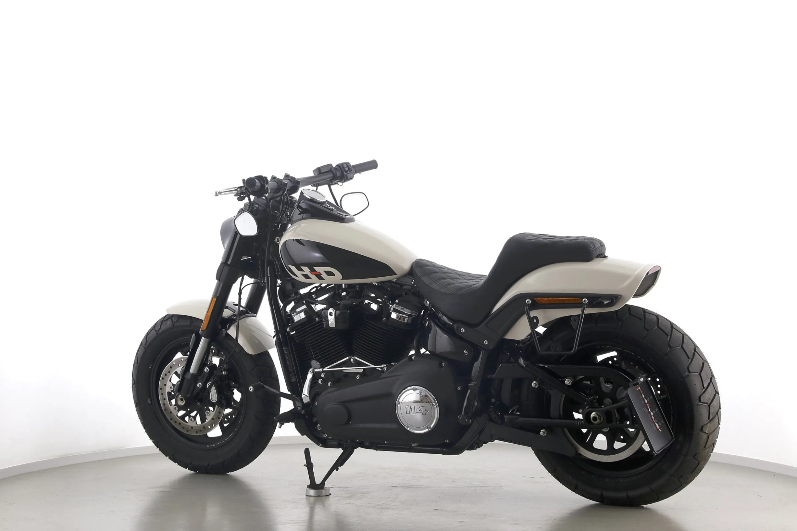 SOFTAIL FAT BOB 114