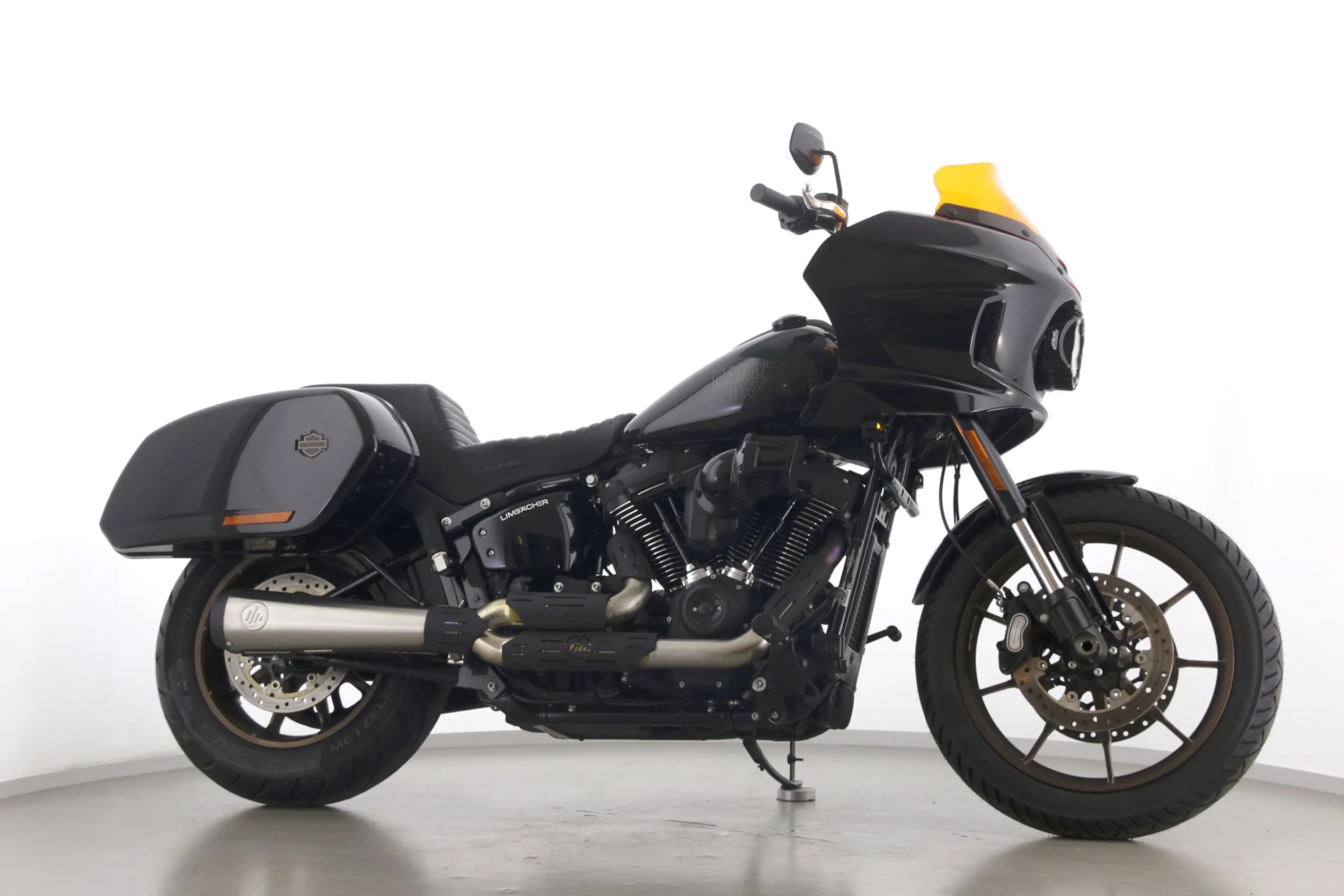 SOFTAIL LOW RIDER ST