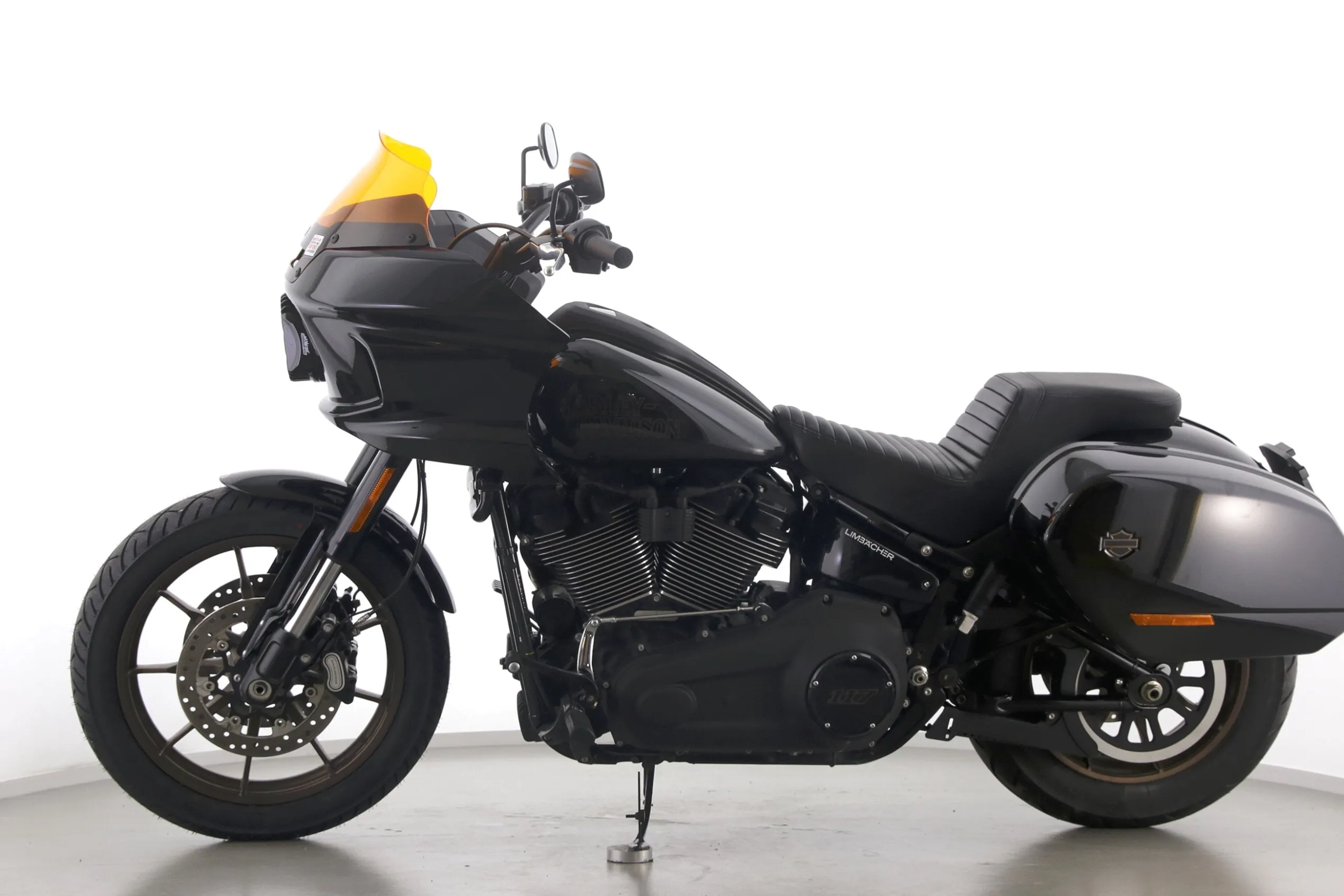 SOFTAIL LOW RIDER ST
